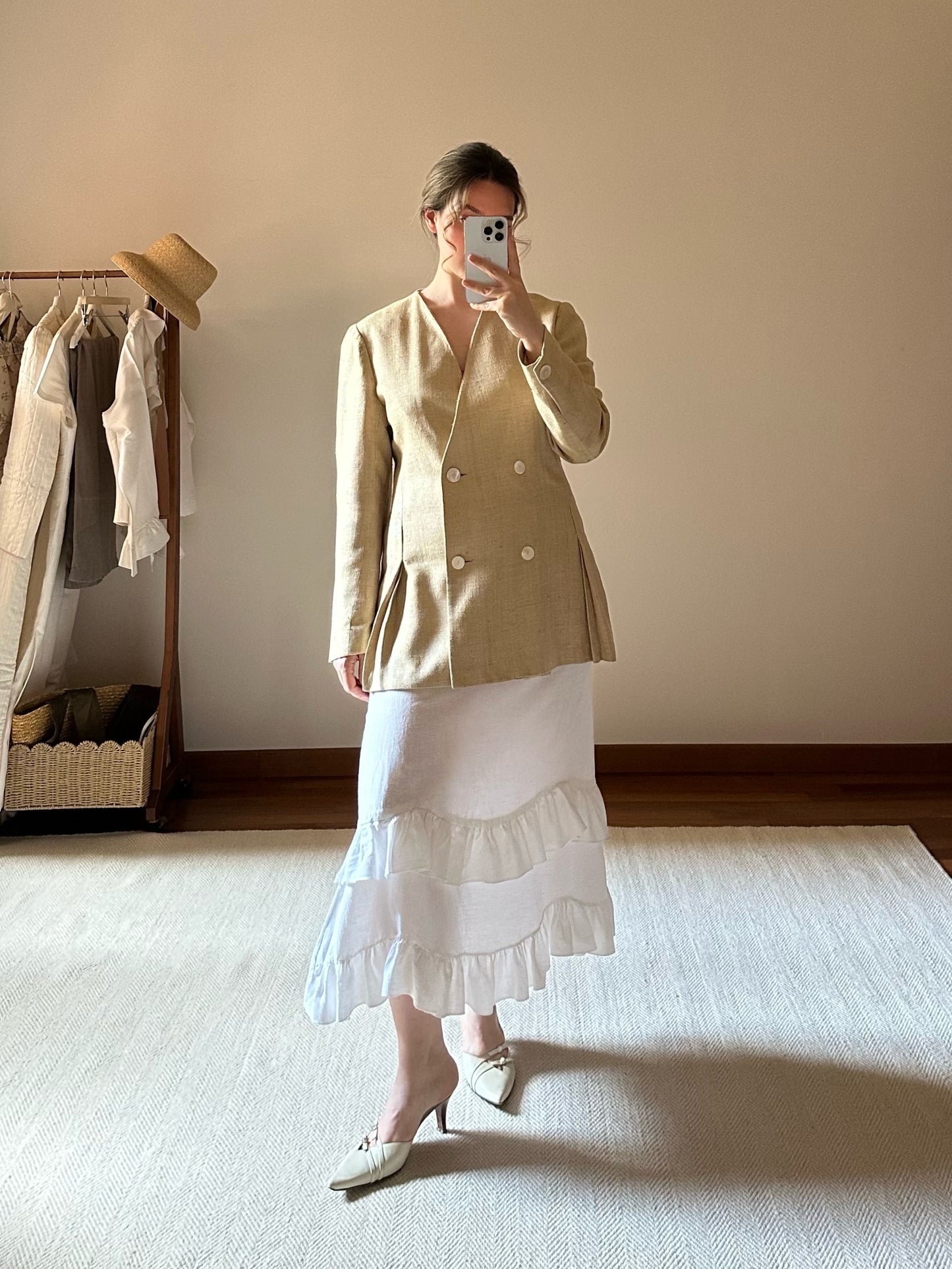 Linen & Cotton White Ruffled Long Skirt