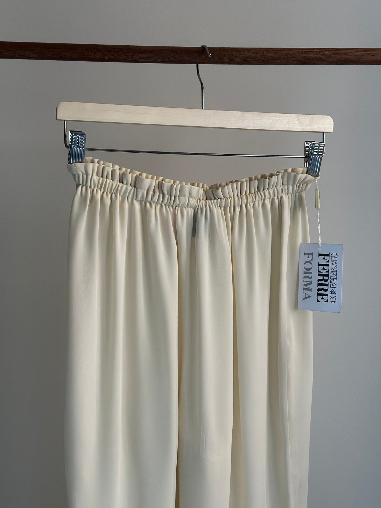 Gianfranco Ferré Ivory White Silk Blend Trousers