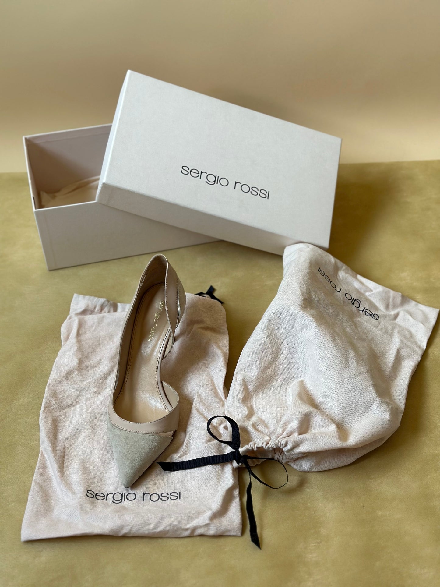 Vintage Sergio Rossi Nude Pumps