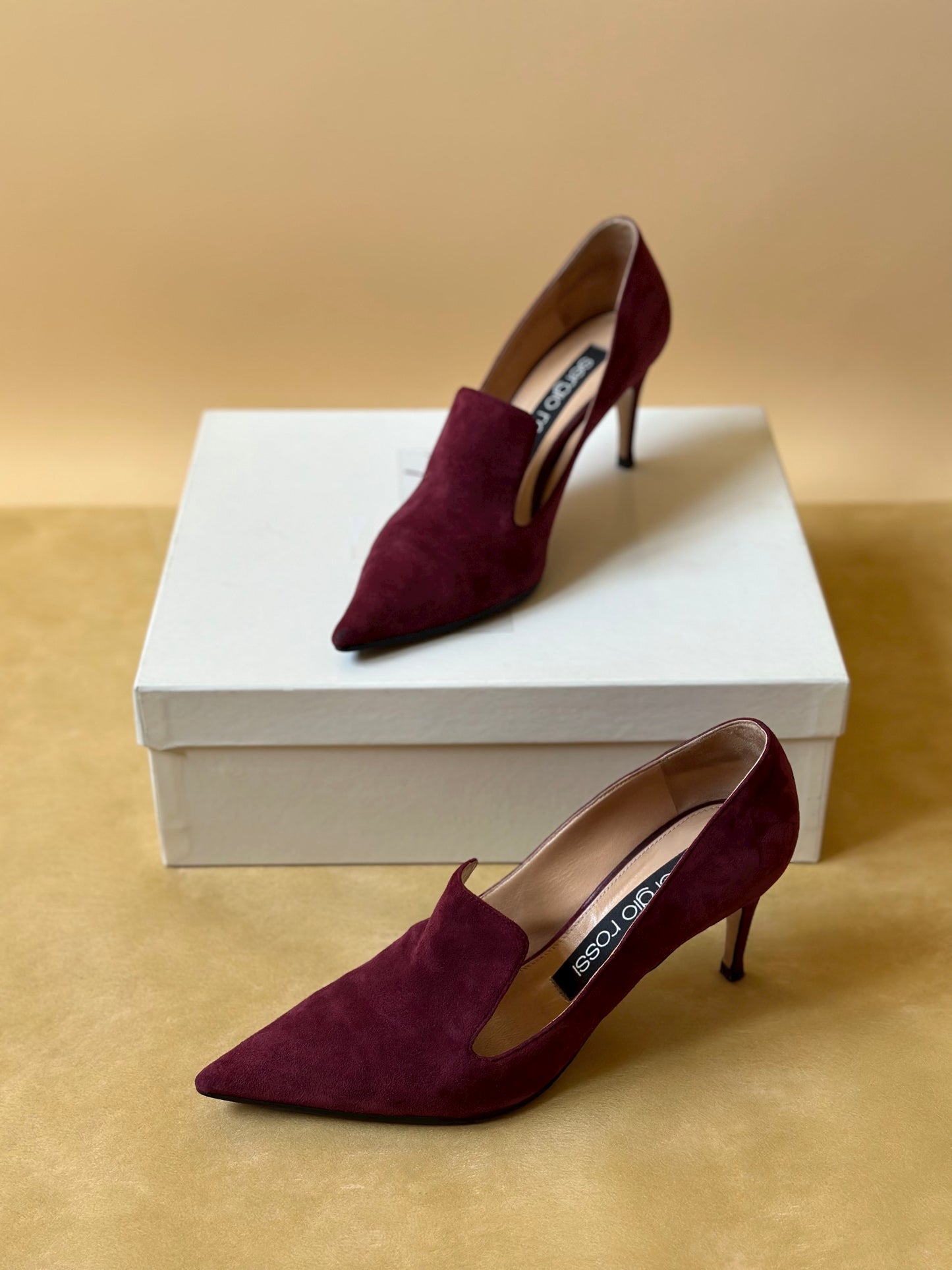 Vintage Sergio Rossi Suede Purple Pumps