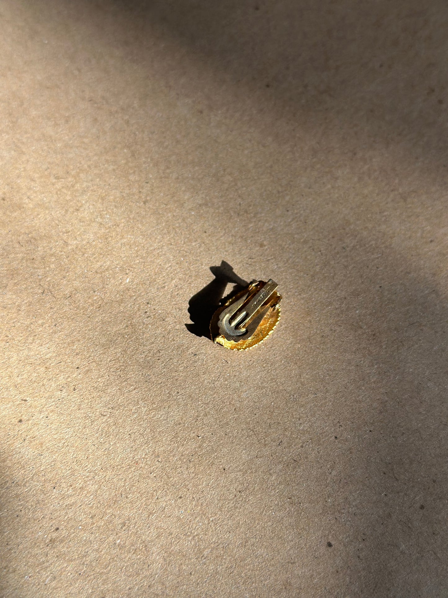 Vintage Gold Leaf Single Earring
