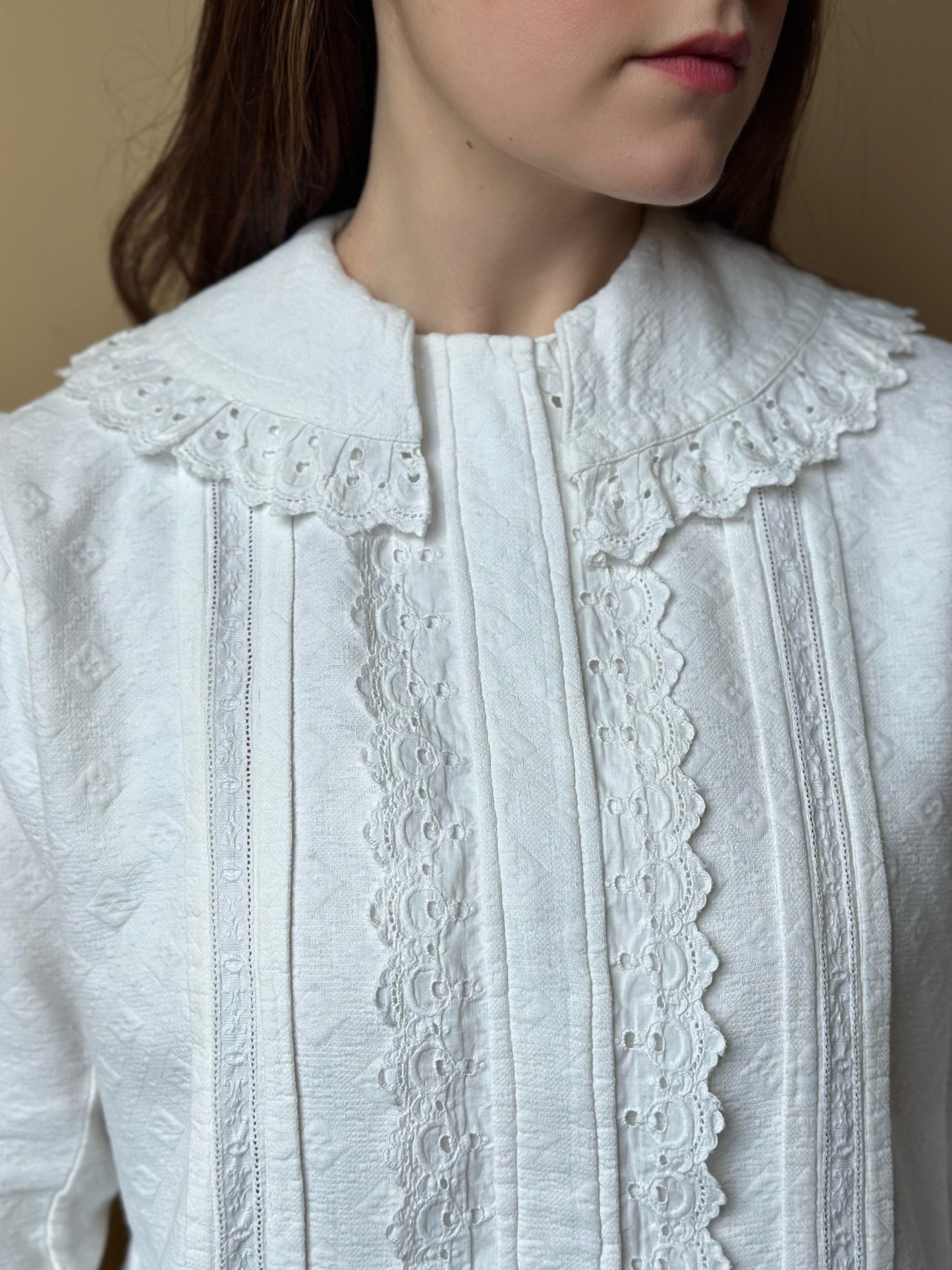 Vintage Romantic Antique White Shirt