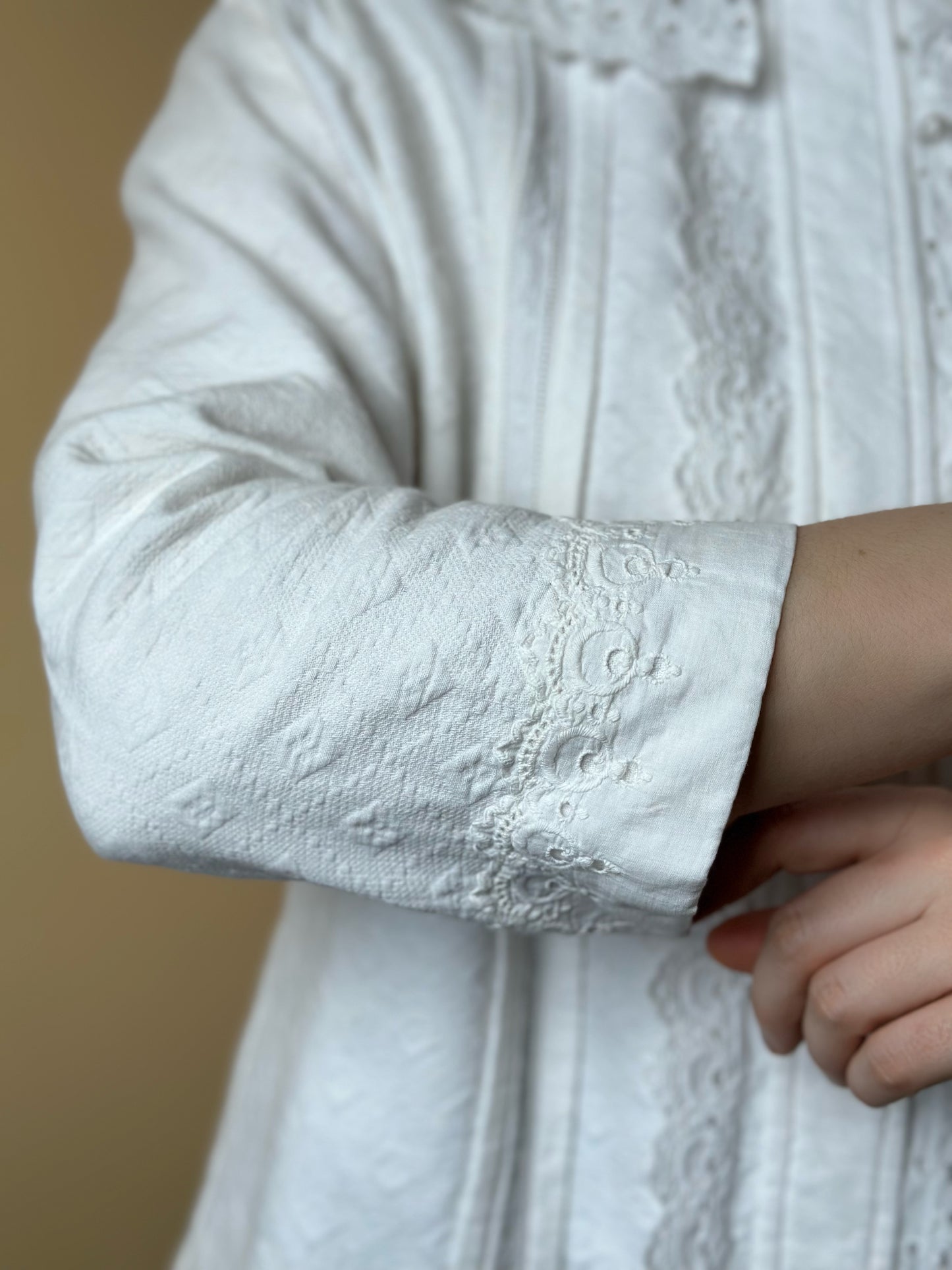 Vintage Romantic Antique White Shirt