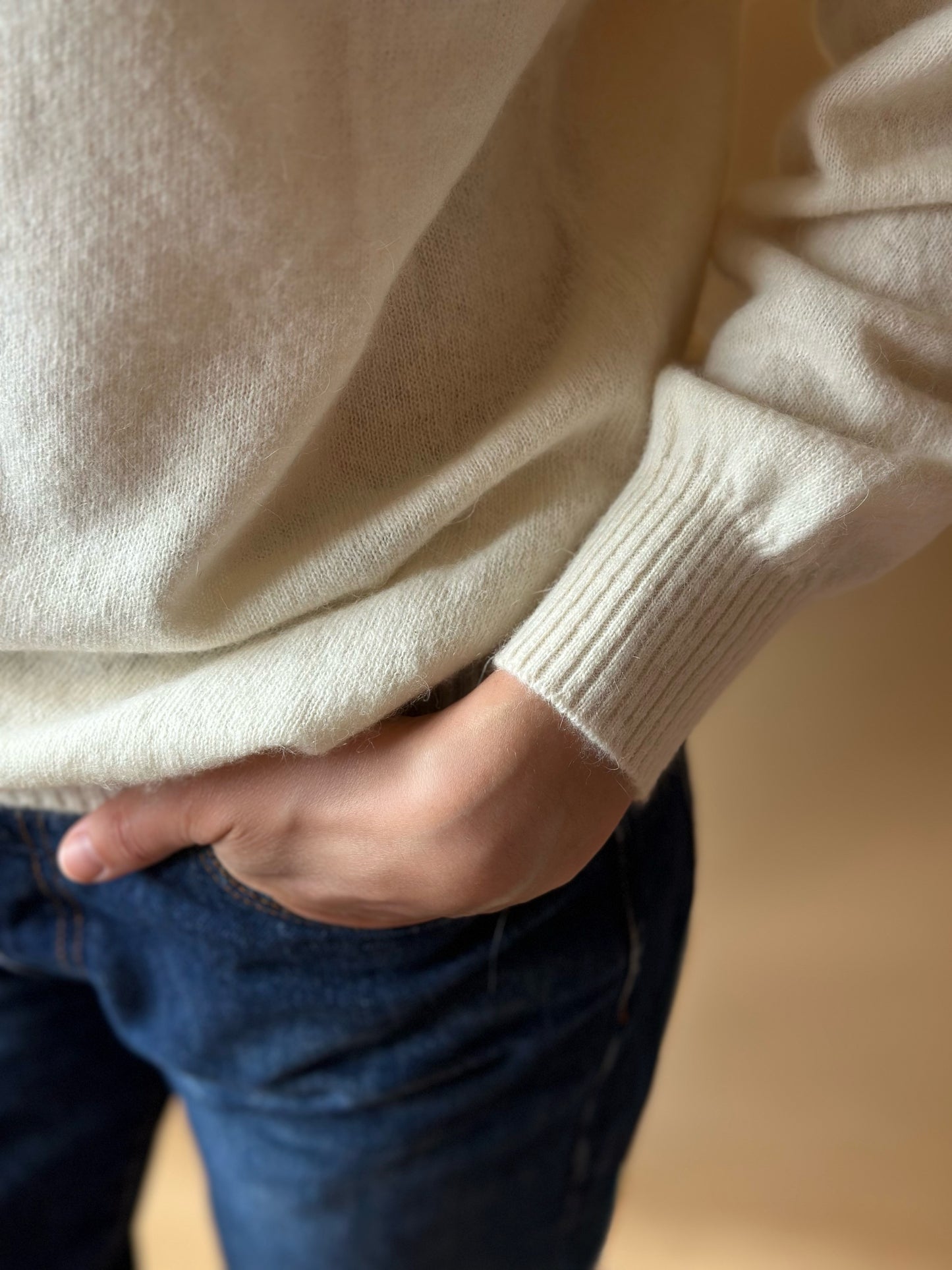 Vintage Milky White Lambswool & Angora Turtleneck