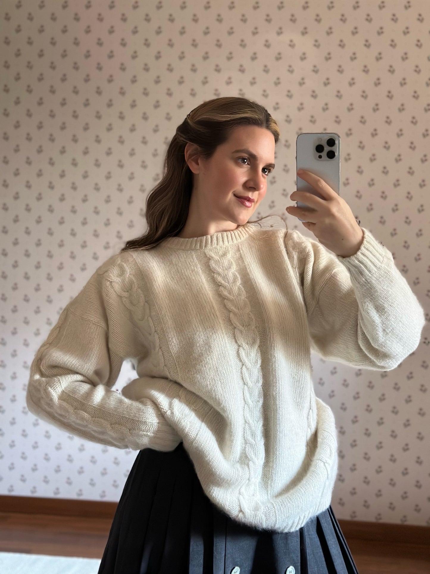 Lambswool & Angora Milk White Sweater