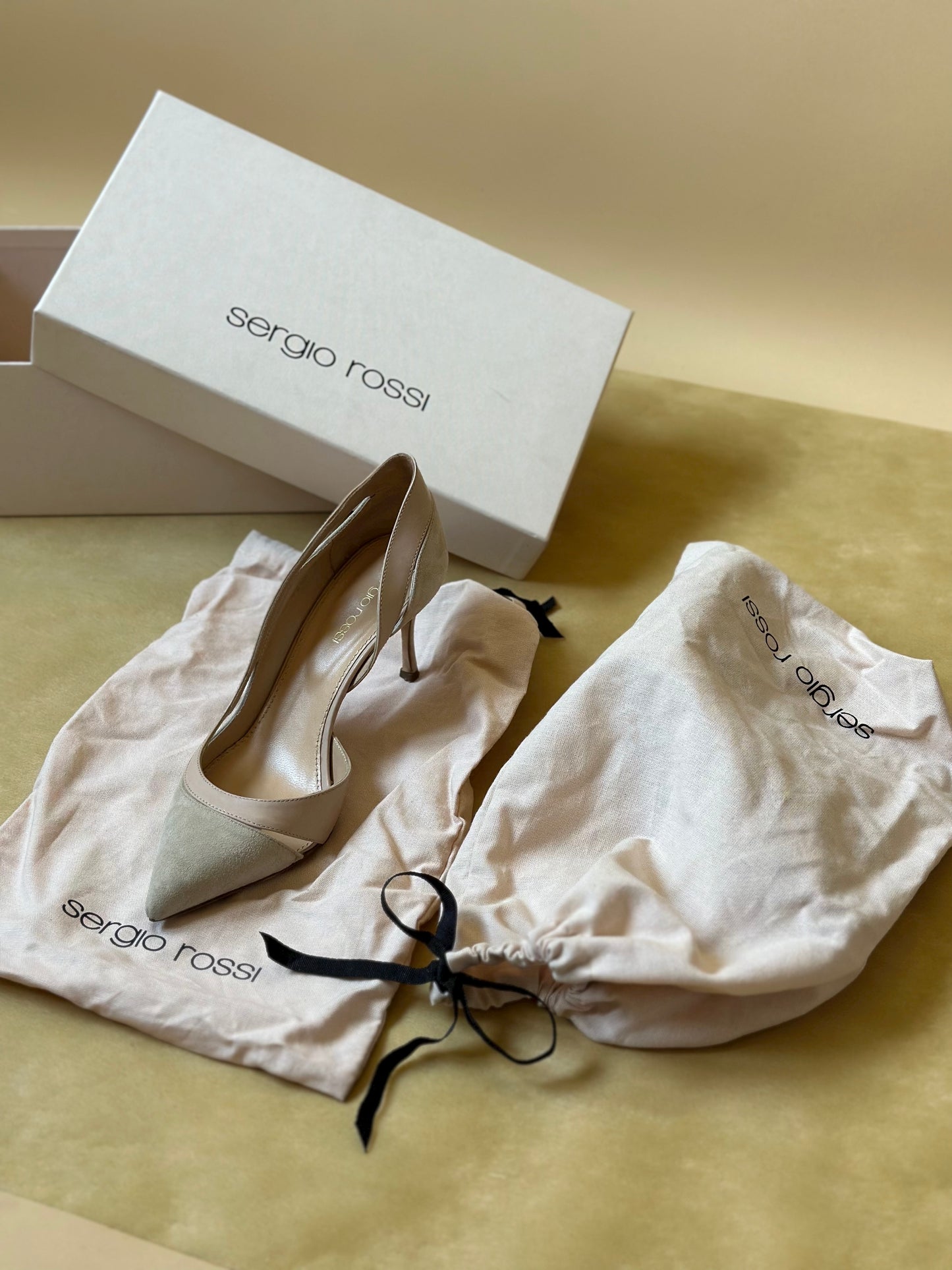 Vintage Sergio Rossi Nude Pumps