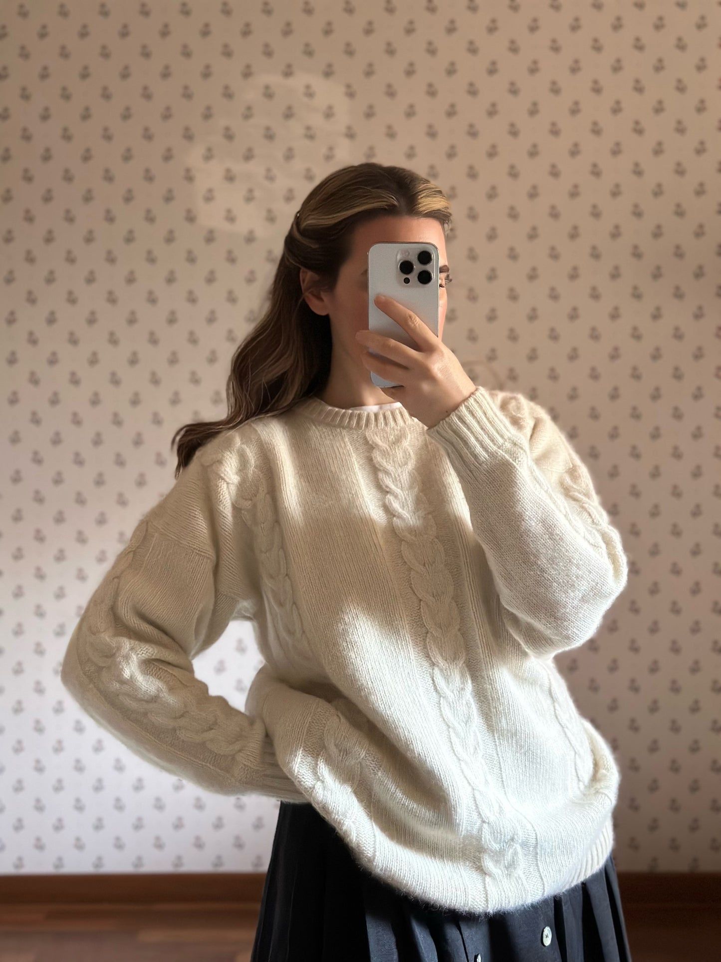 Lambswool & Angora Milk White Sweater