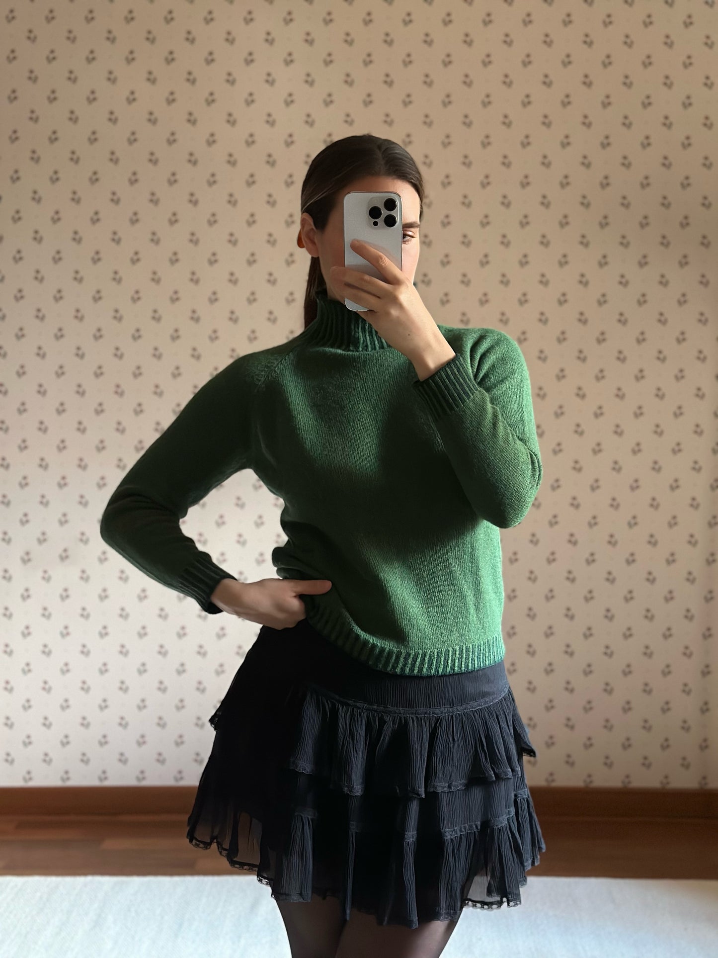 Vintage Green Wool & Cashmere Mock Neck Sweater