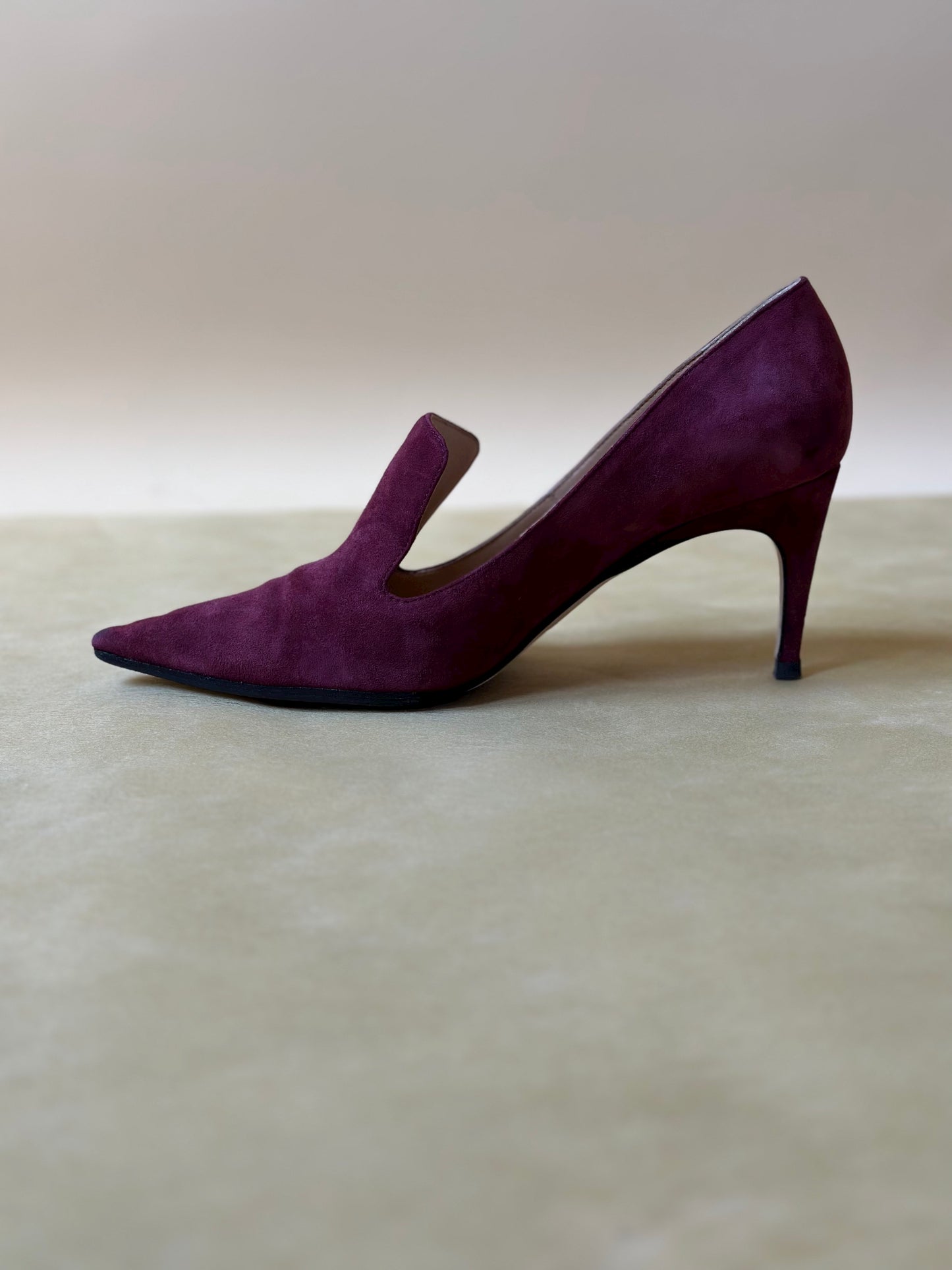 Vintage Sergio Rossi Suede Purple Pumps