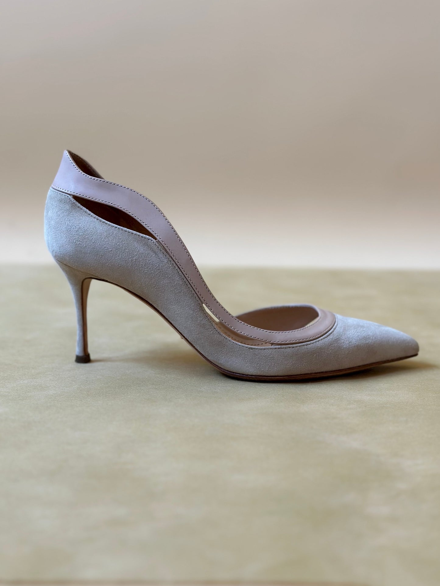 Vintage Sergio Rossi Nude Pumps