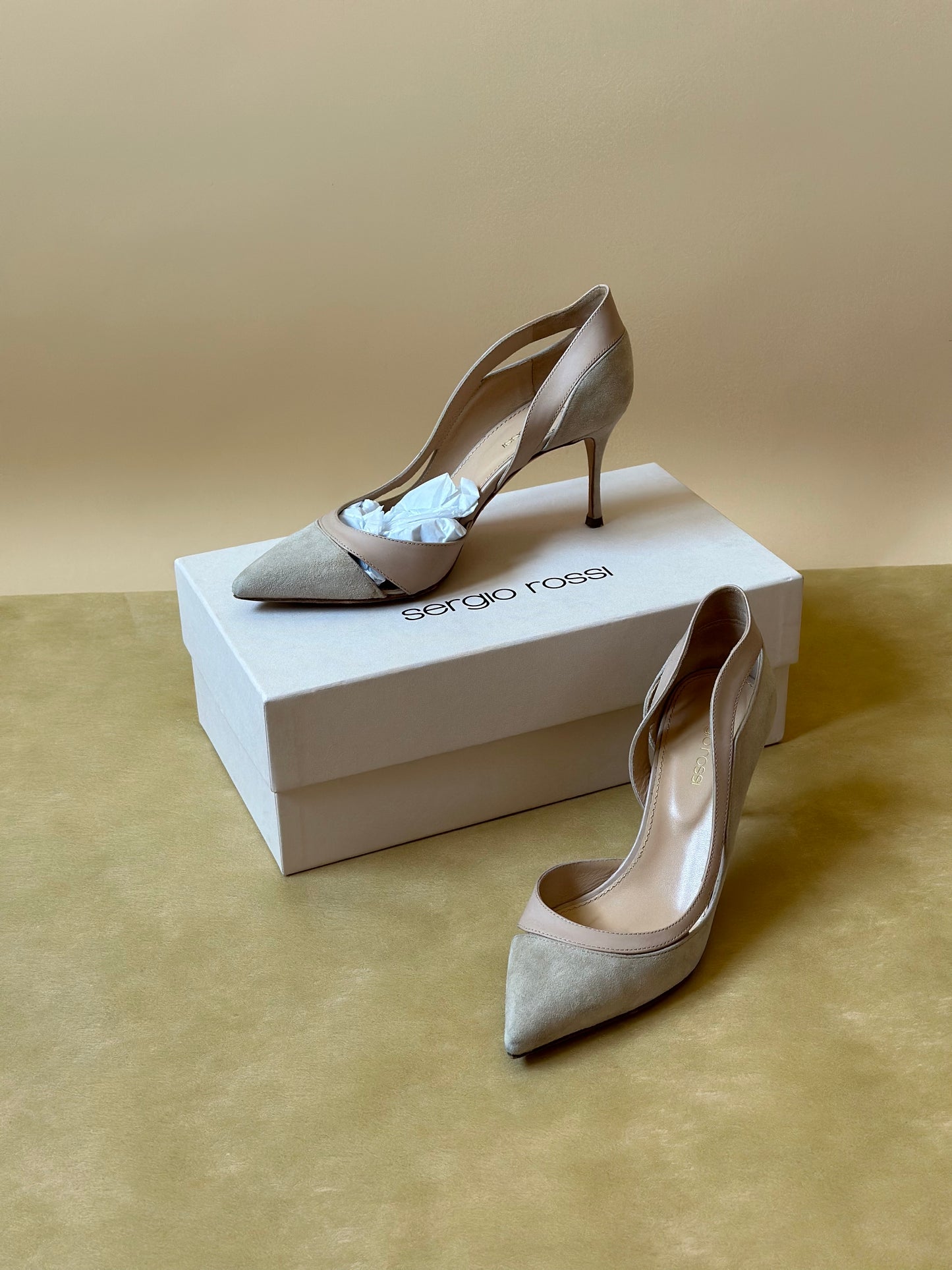 Vintage Sergio Rossi Nude Pumps