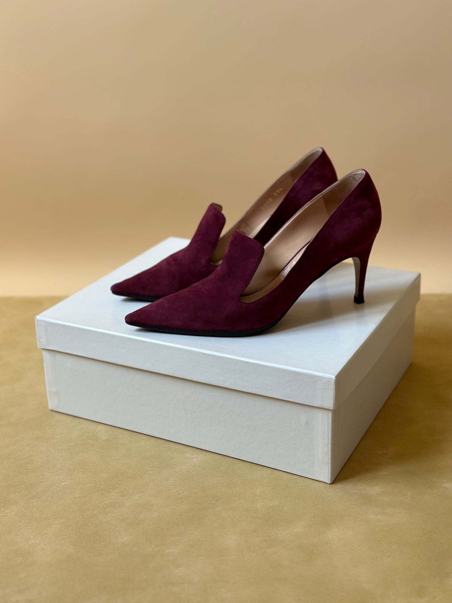Vintage Sergio Rossi Suede Purple Pumps