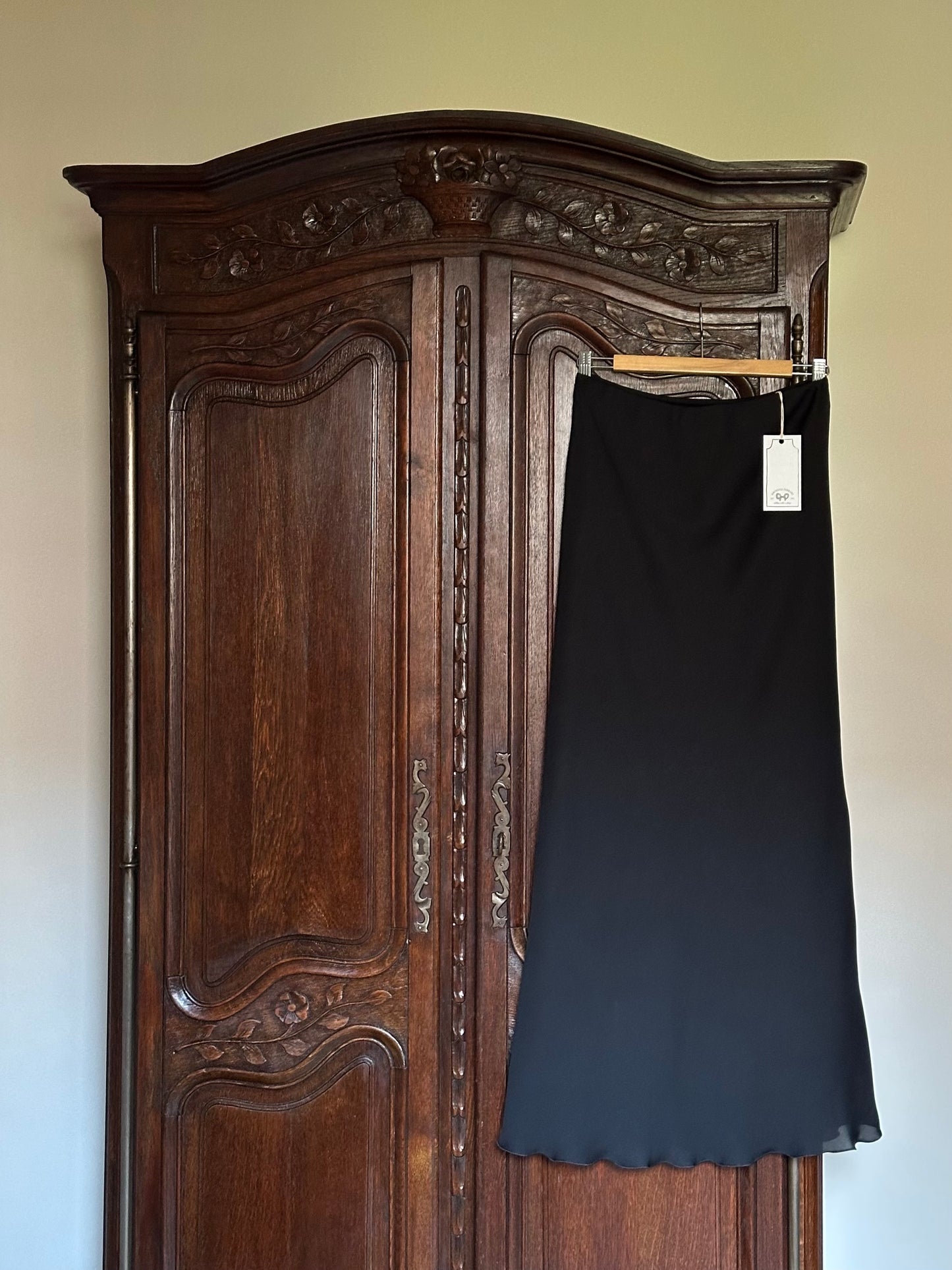 Vintage Black Longuette Satin Skirt