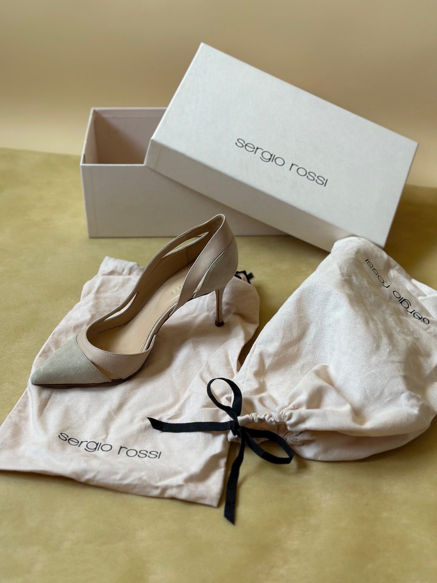 Vintage Sergio Rossi Nude Pumps