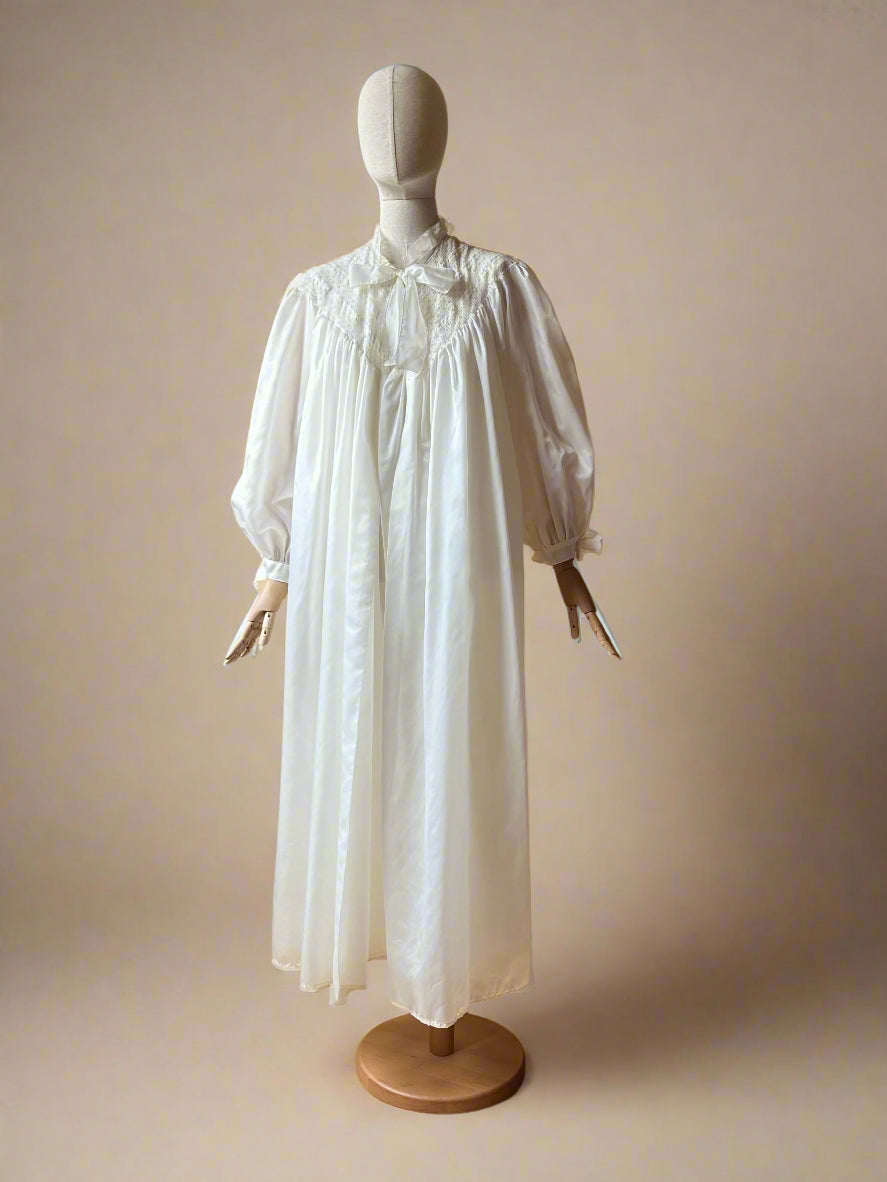 Vintage Romantic Robe & Nightgown Set