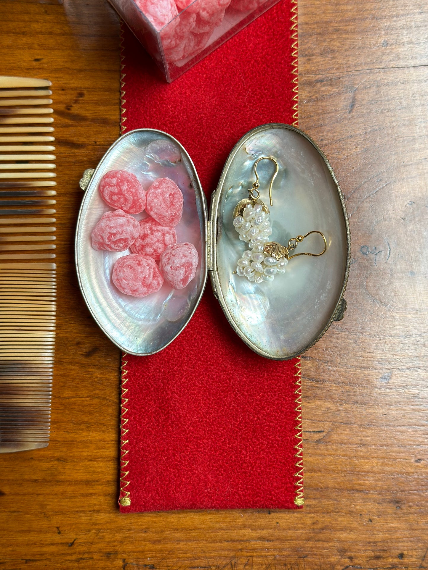 Antique French Mother Of Pearl Shell Coin Purse - Small