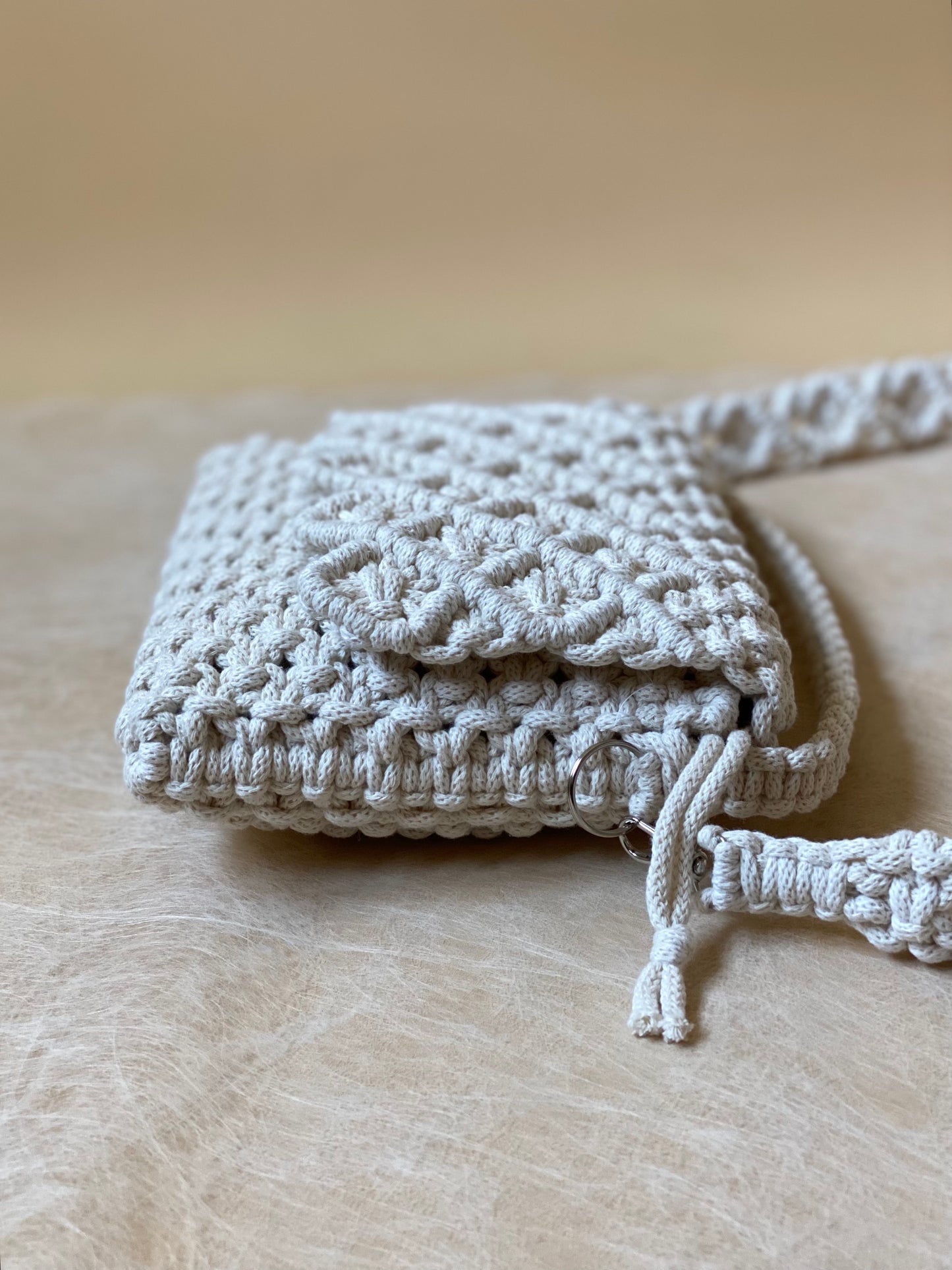 LILY - Handmade Pure Cotton Macramè Crossbody Bag