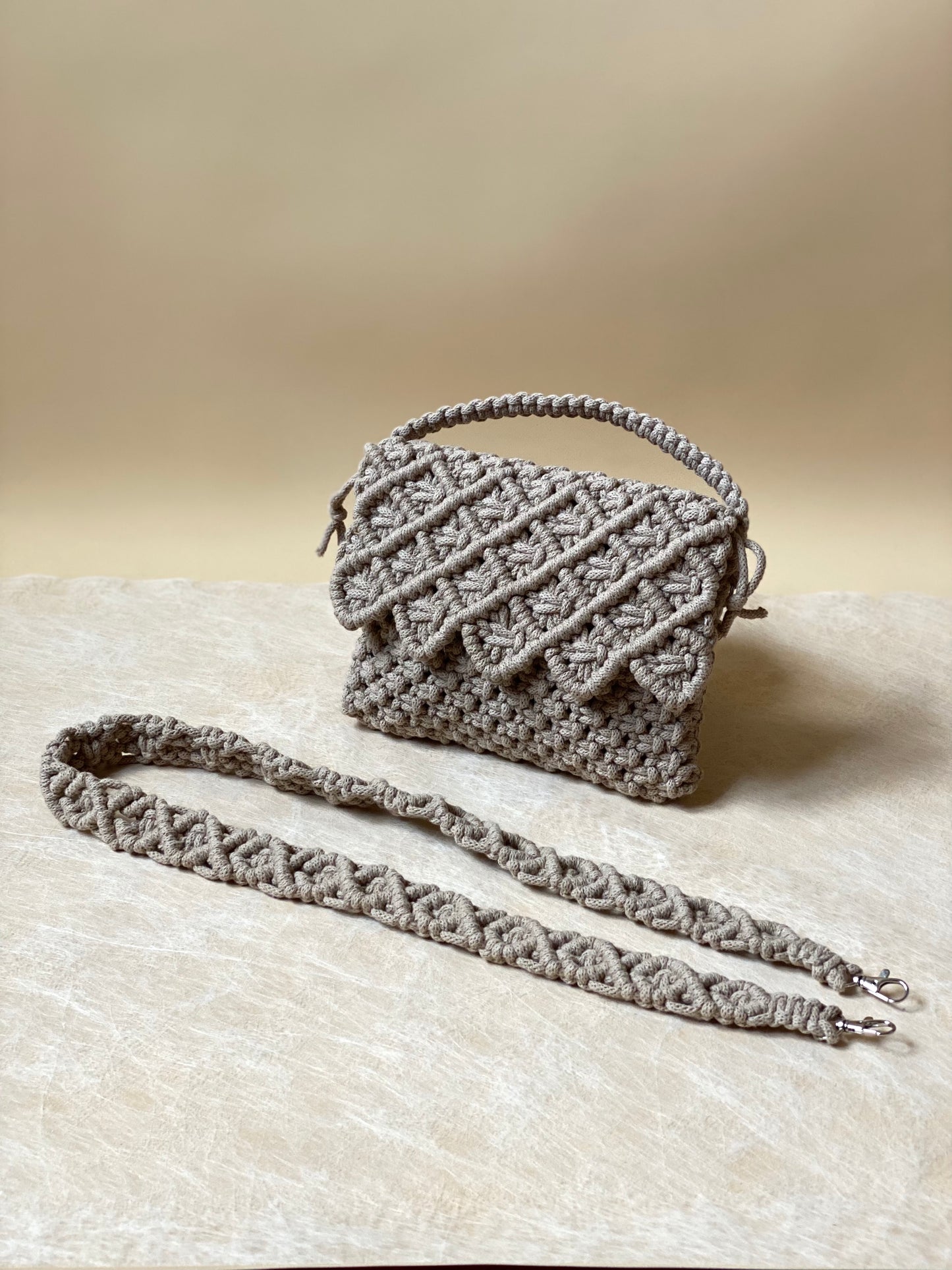 LILY - Pure Cotton Handmade Crossbody Macramè Bag