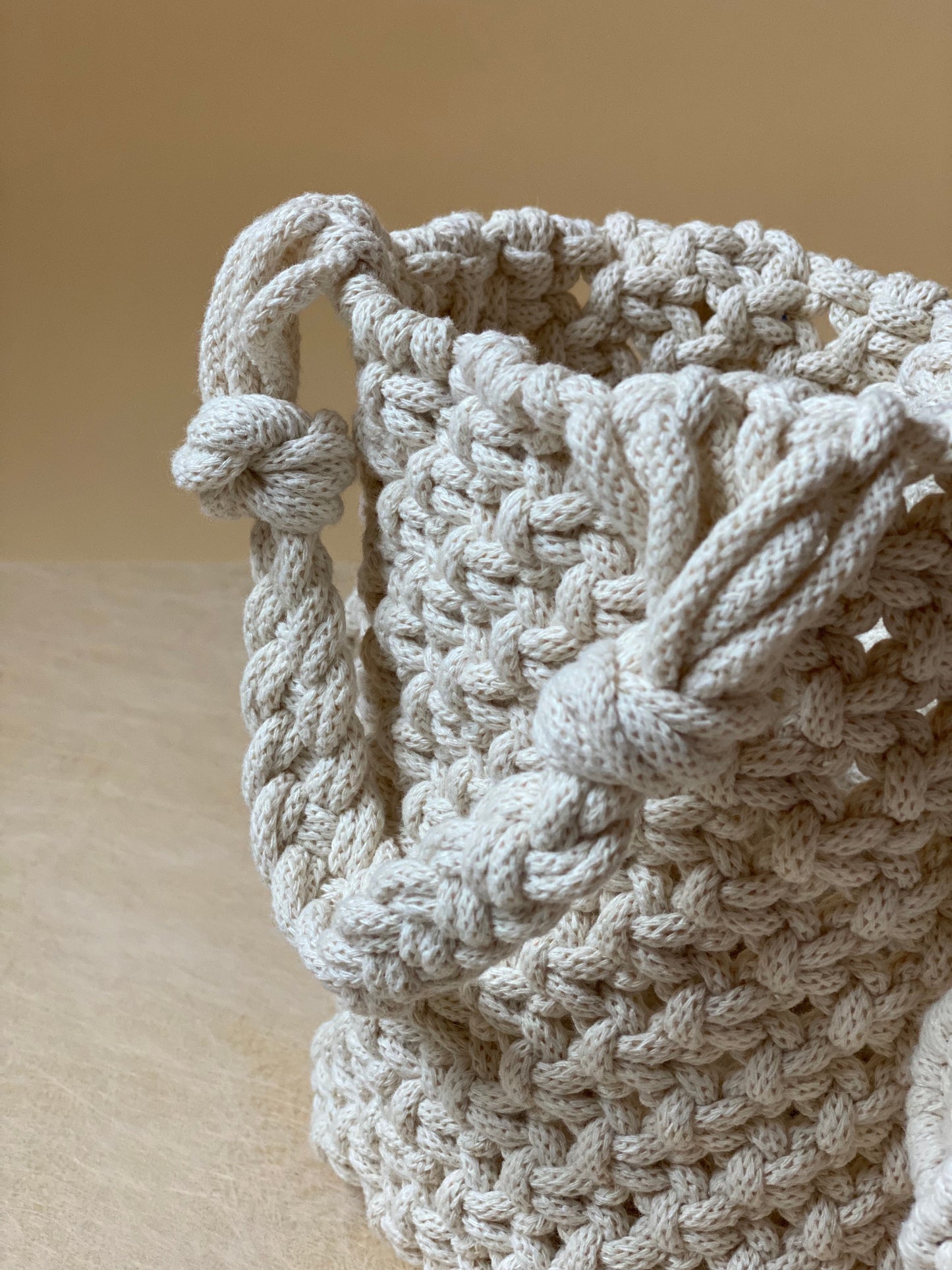 POPPY - Pure Cotton Handmade Macramè Bucket