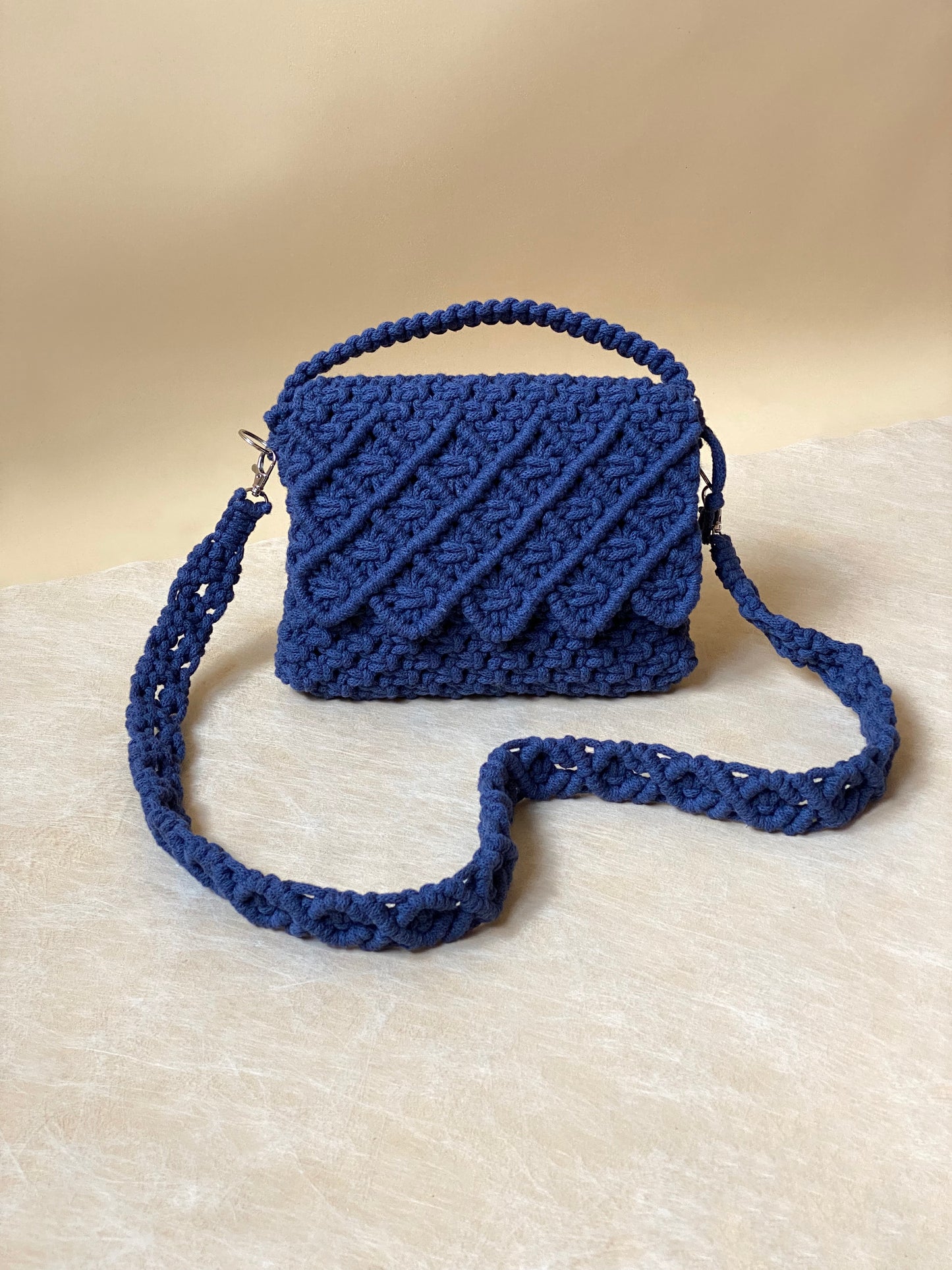 LILY - Handmade Pure Cotton Macramè Crossbody Bag