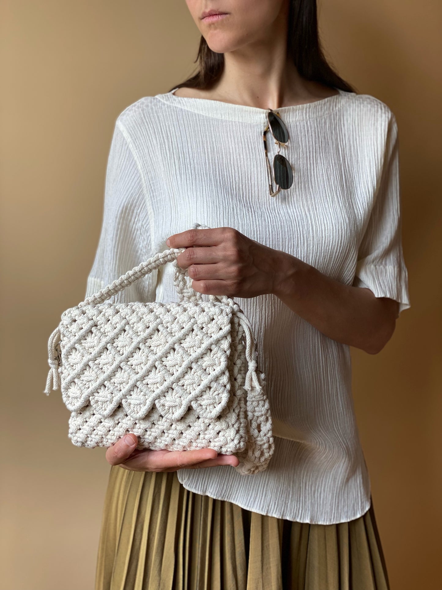 LILY - Handmade Pure Cotton Macramè Crossbody Bag