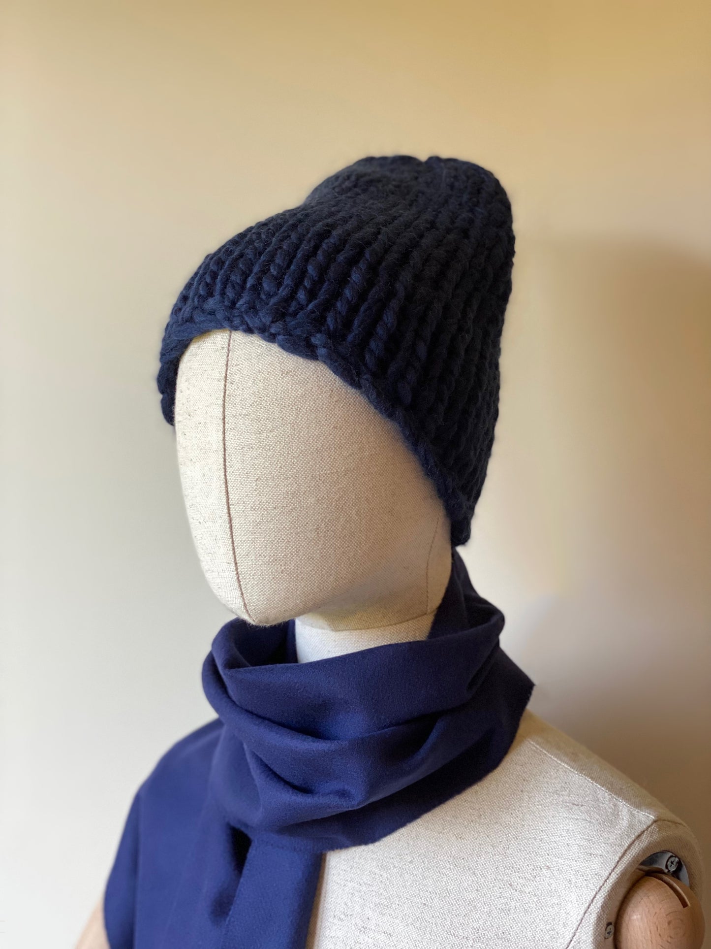 Handmade 100% Wool Beanie - Mezzanotte