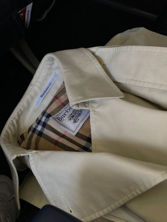 Il trench: la nascita di un simbolo