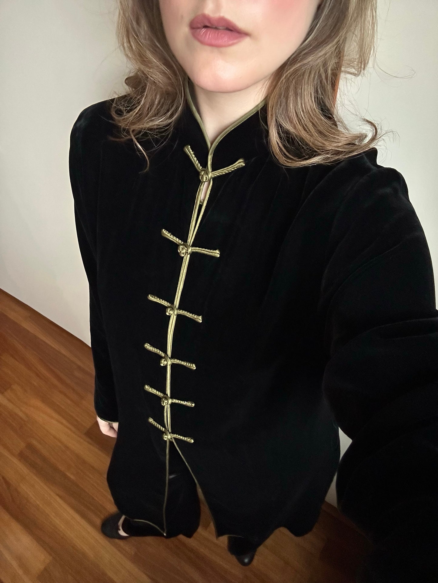 Black Silk Velvet Set With Green Lining