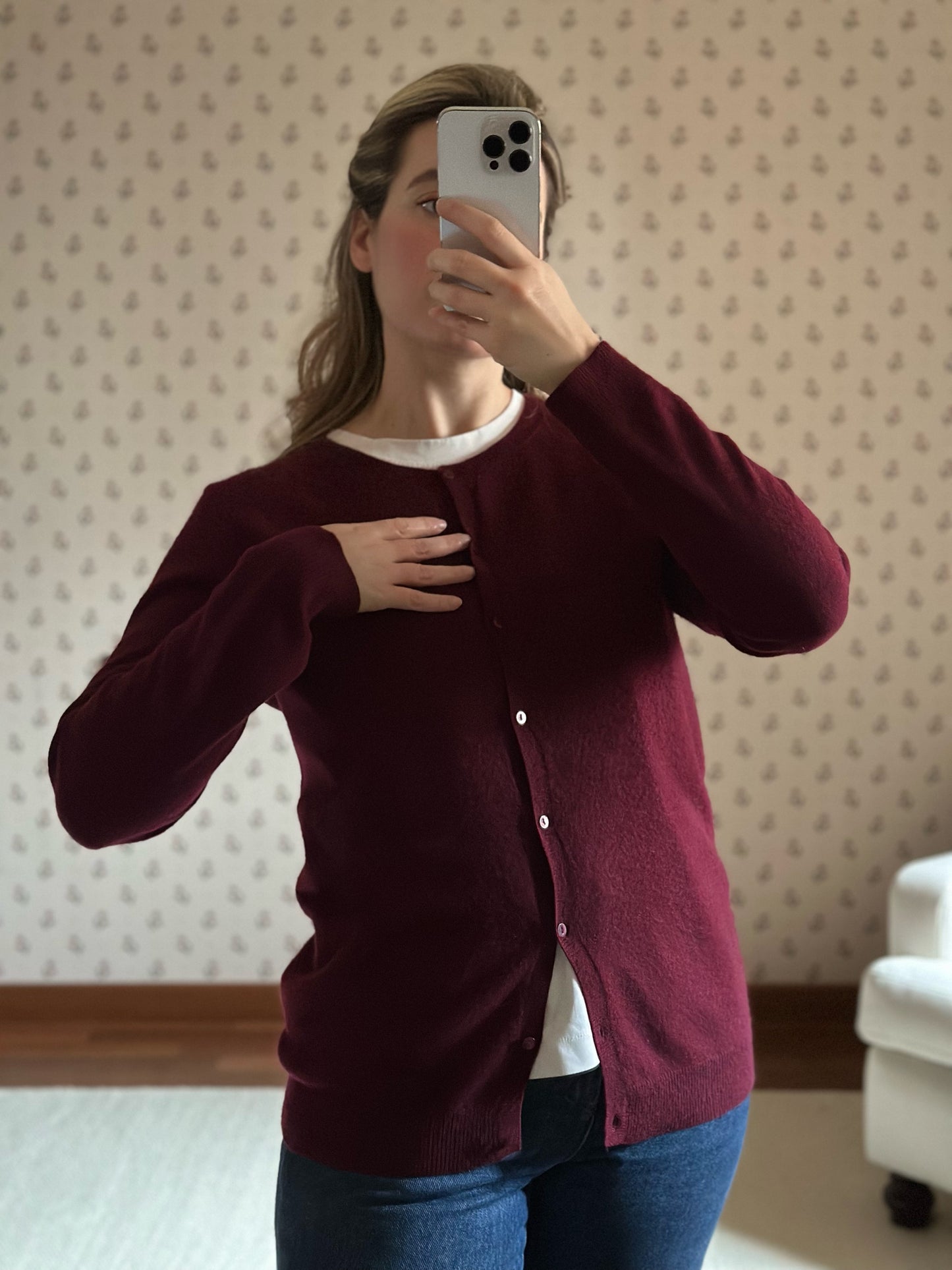 100% Cashmere Burgundy Cardigan