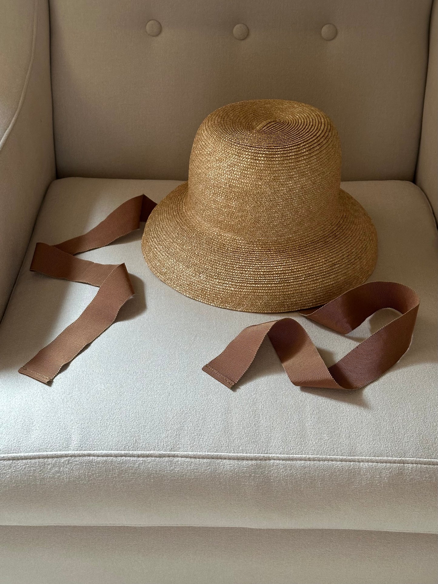 Romantic Straw Hat With Ribbons