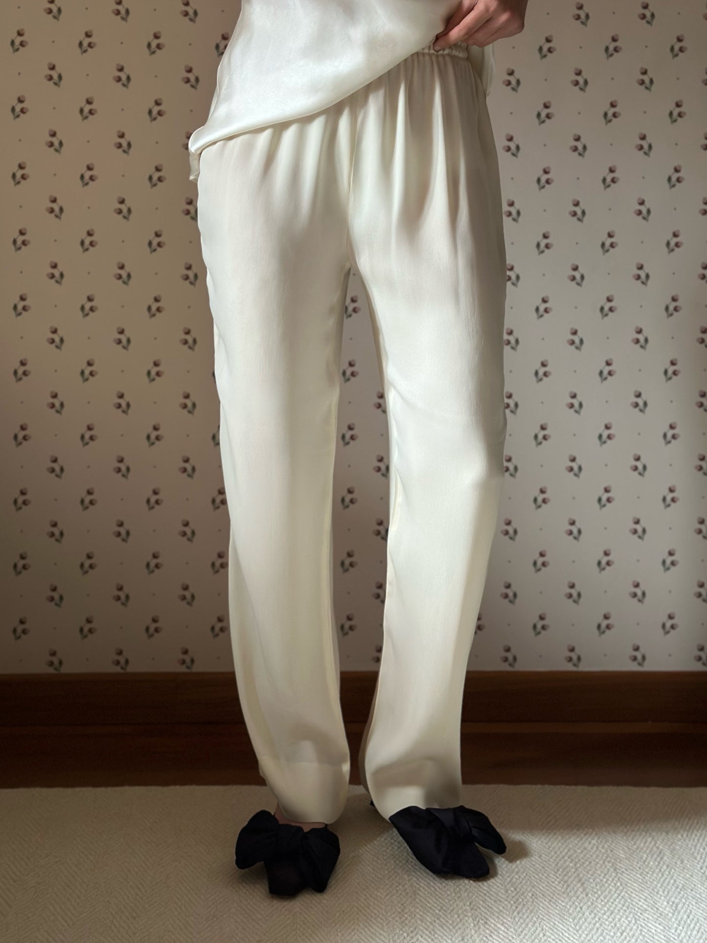 Gianfranco Ferré Ivory White Silk Blend Trousers