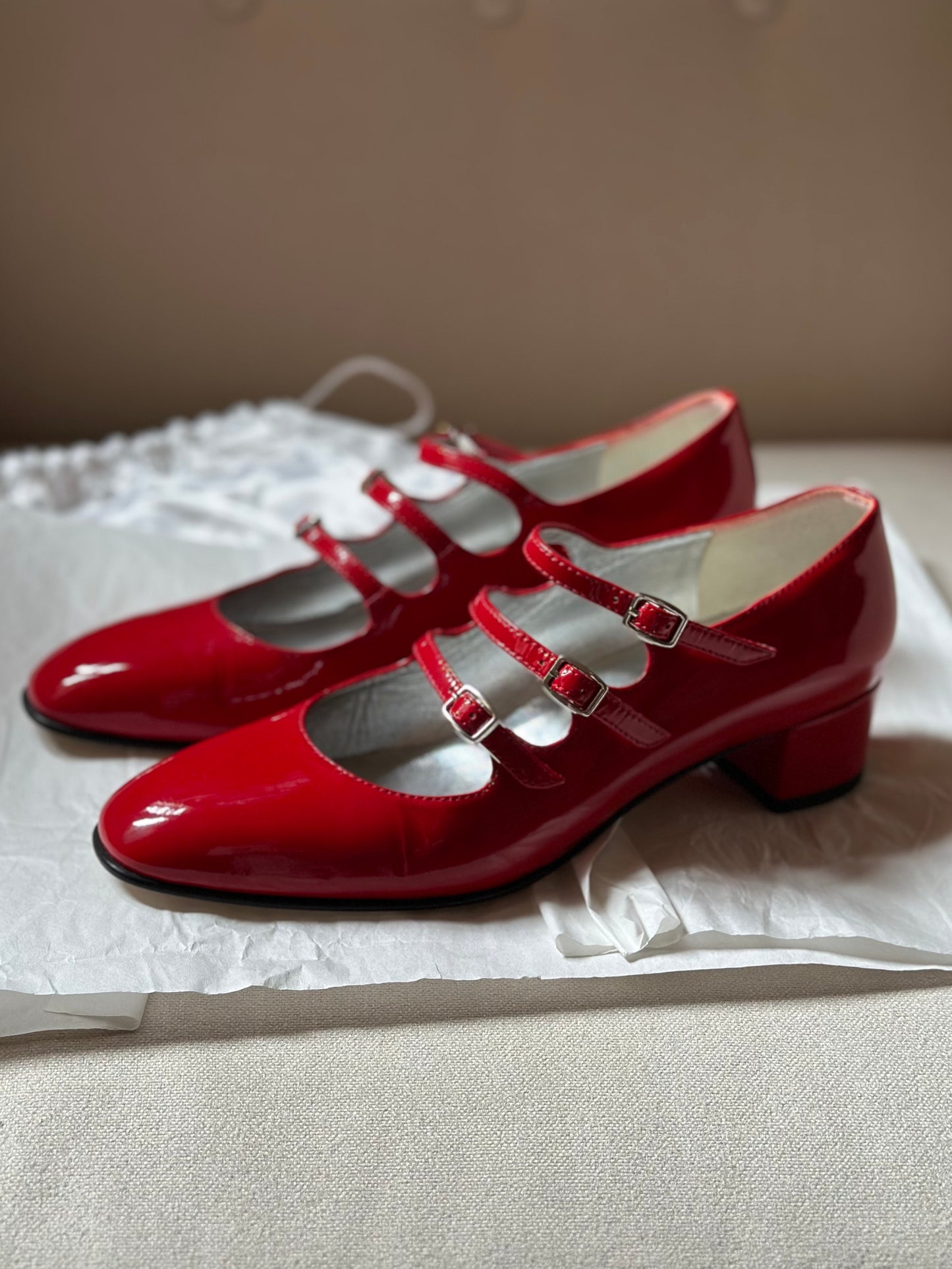 Carel Kina Patent Leather Pumps n.37