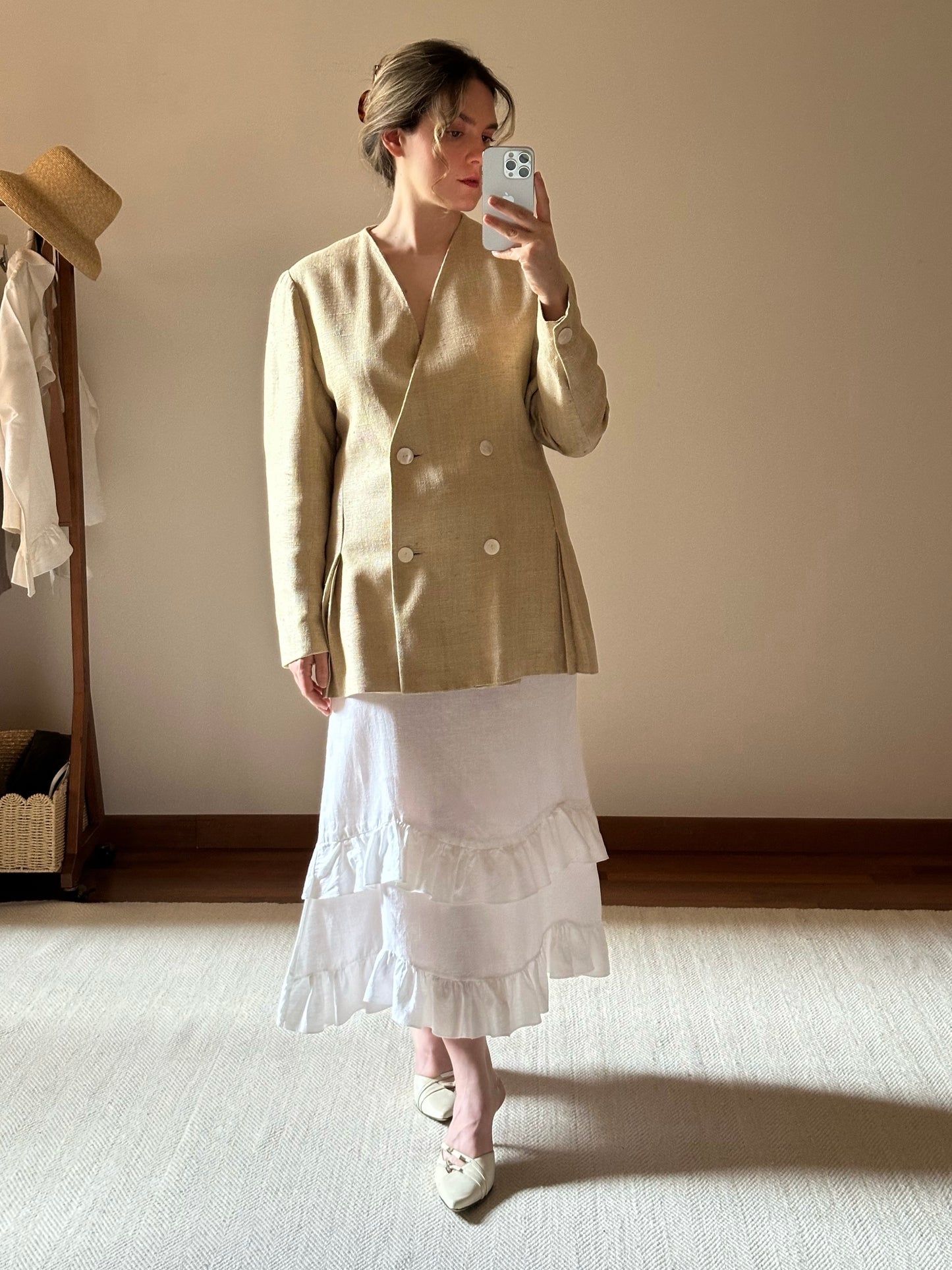 Linen & Cotton White Ruffled Long Skirt