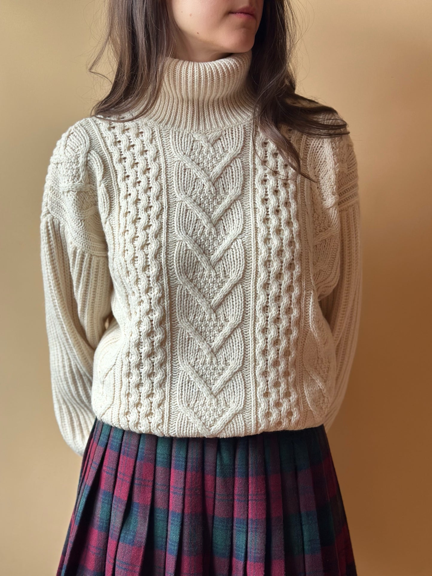 Vintage White Cable Knit Turtleneck