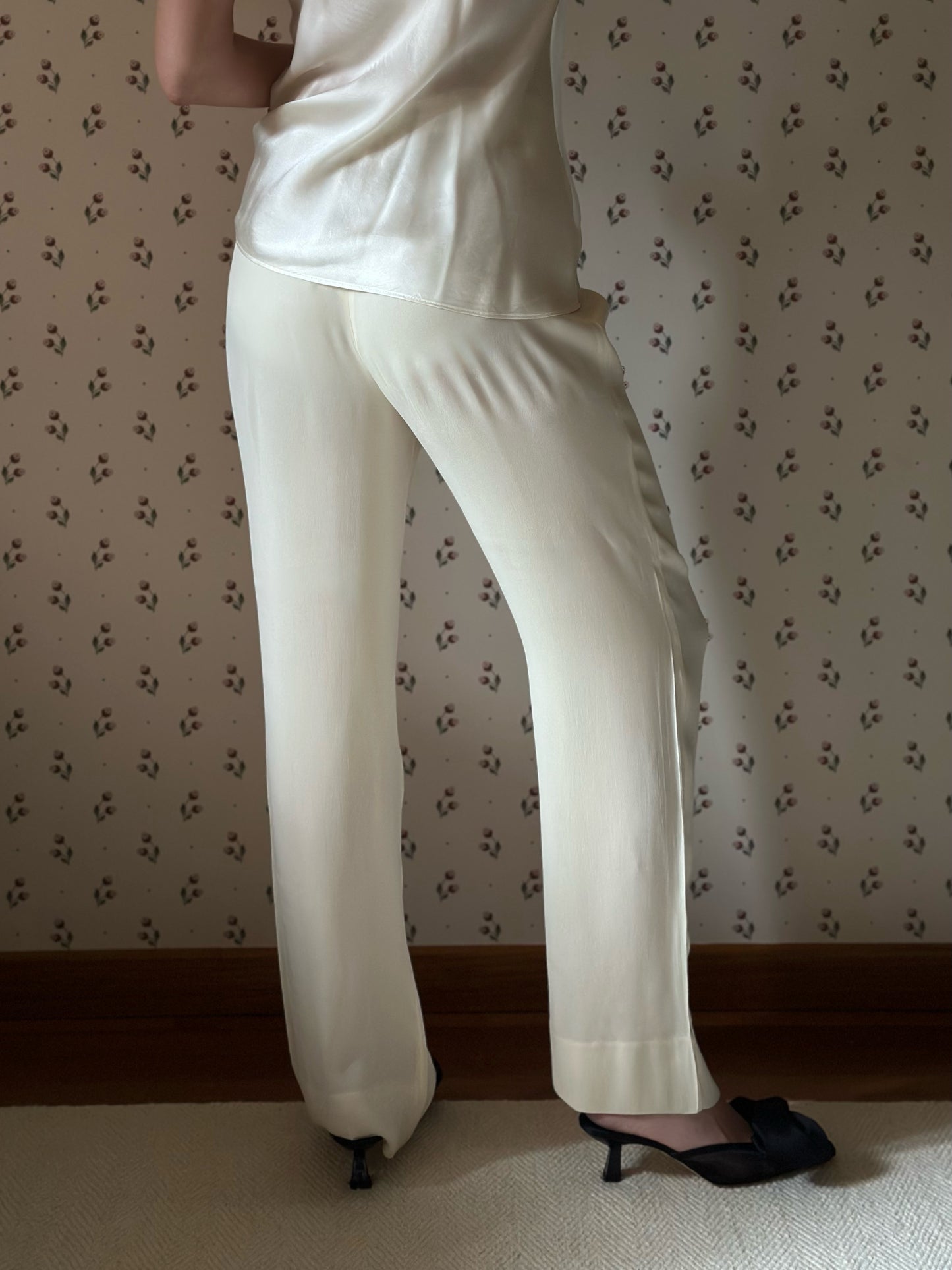 Gianfranco Ferré Ivory White Silk Blend Trousers