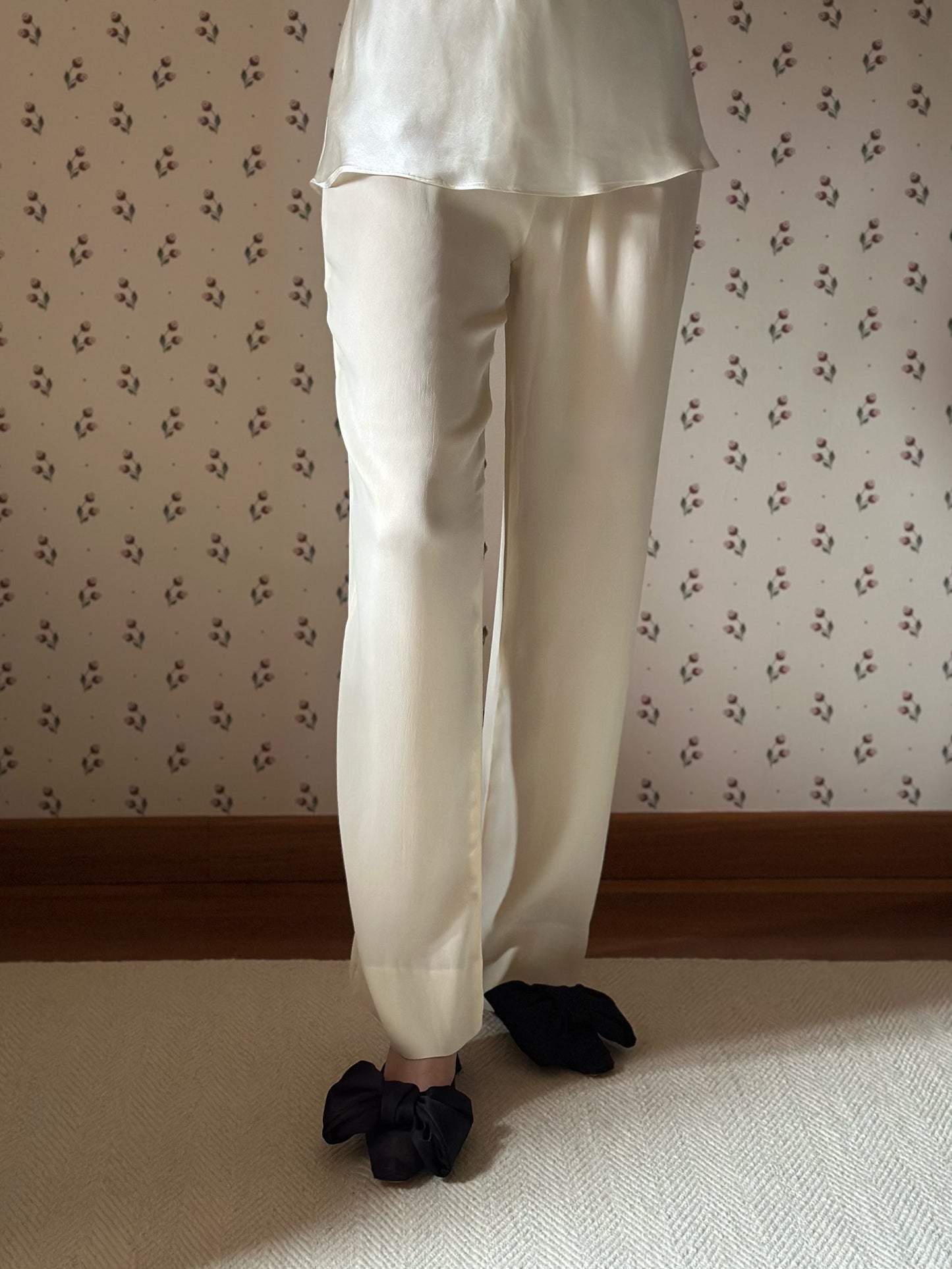 Gianfranco Ferré Ivory White Silk Blend Trousers