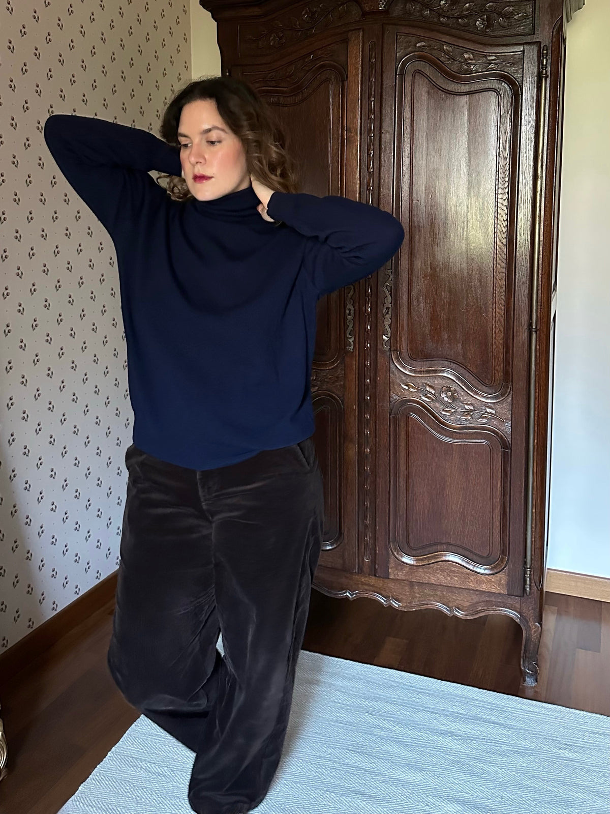 Pure Wool Navy Blue Turtleneck
