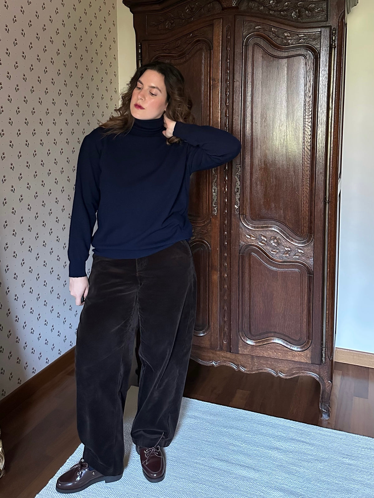 Pure Wool Navy Blue Turtleneck