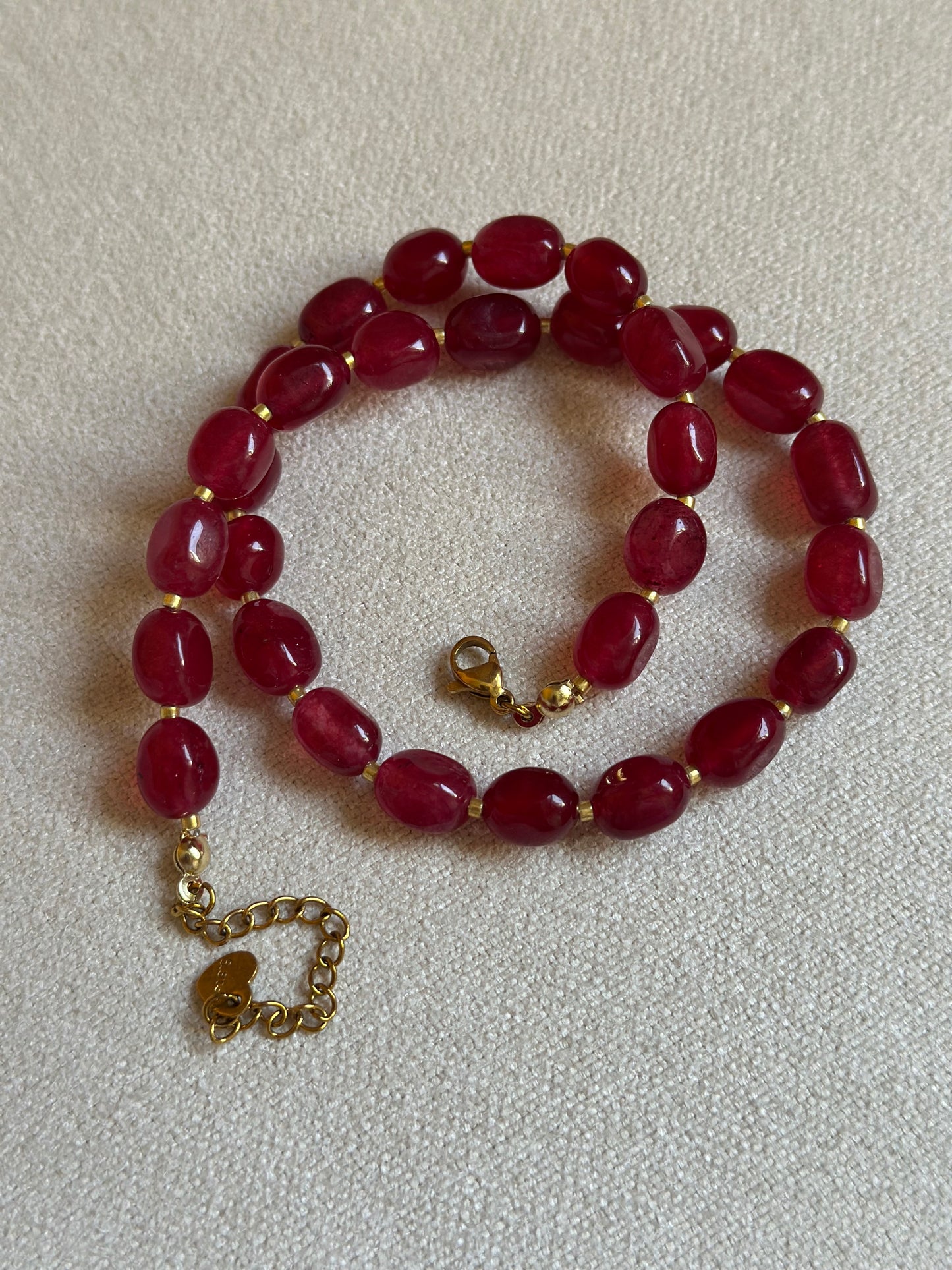 Vintage Garnet Necklace With Golden Details