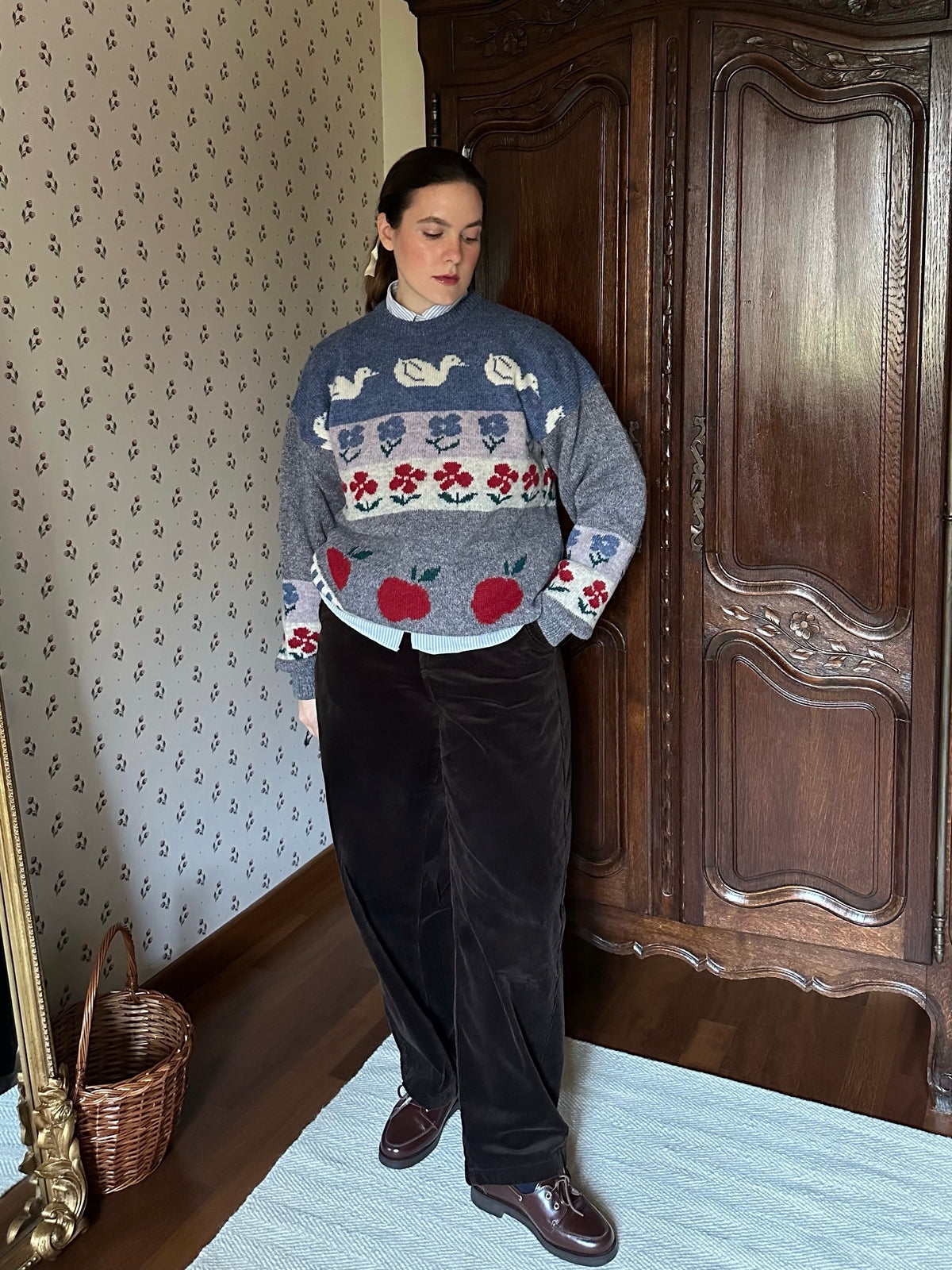 Pure Wool Apples & Ducks Irish Sweater