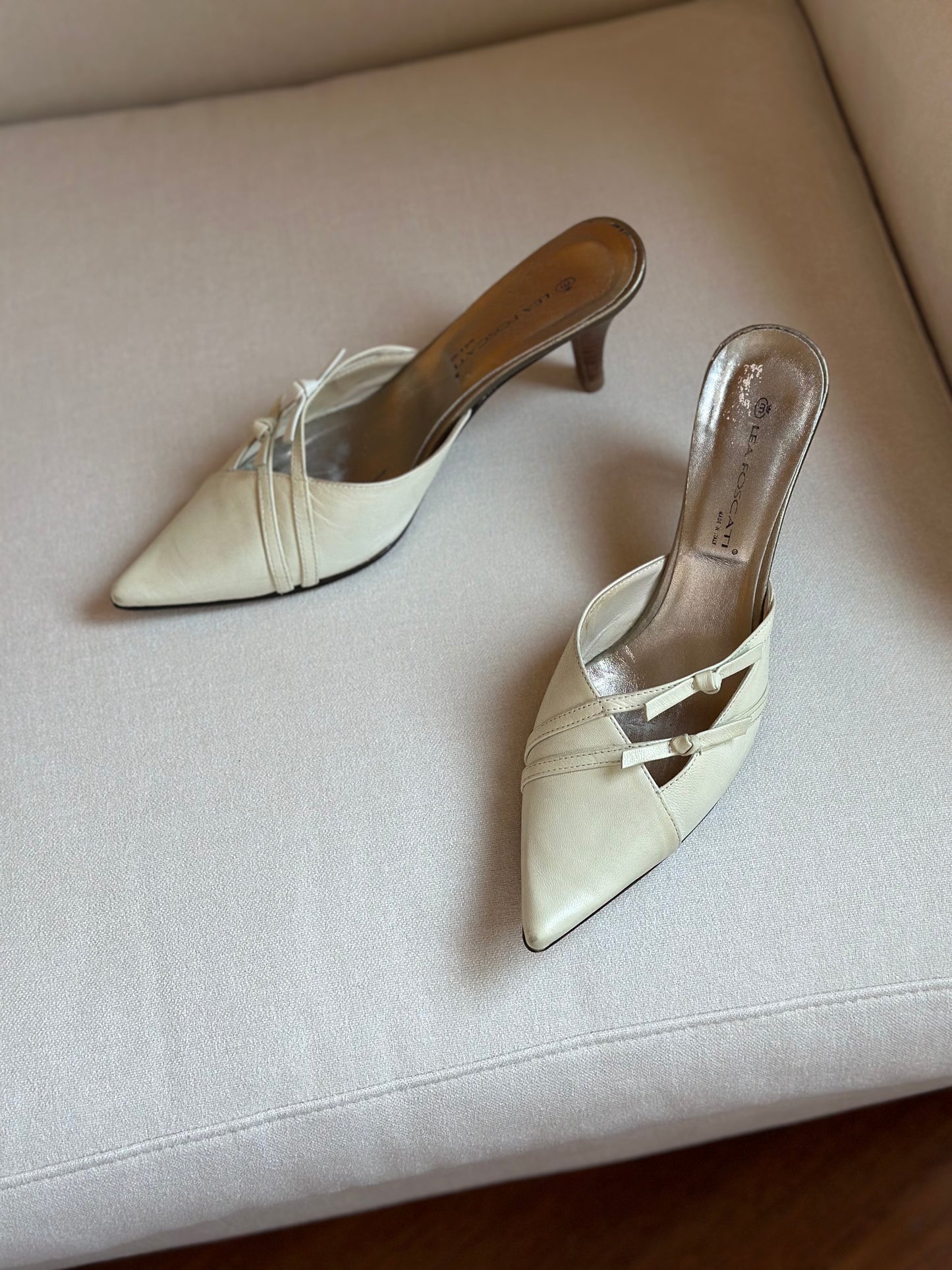 Ice-White Pointy Mules