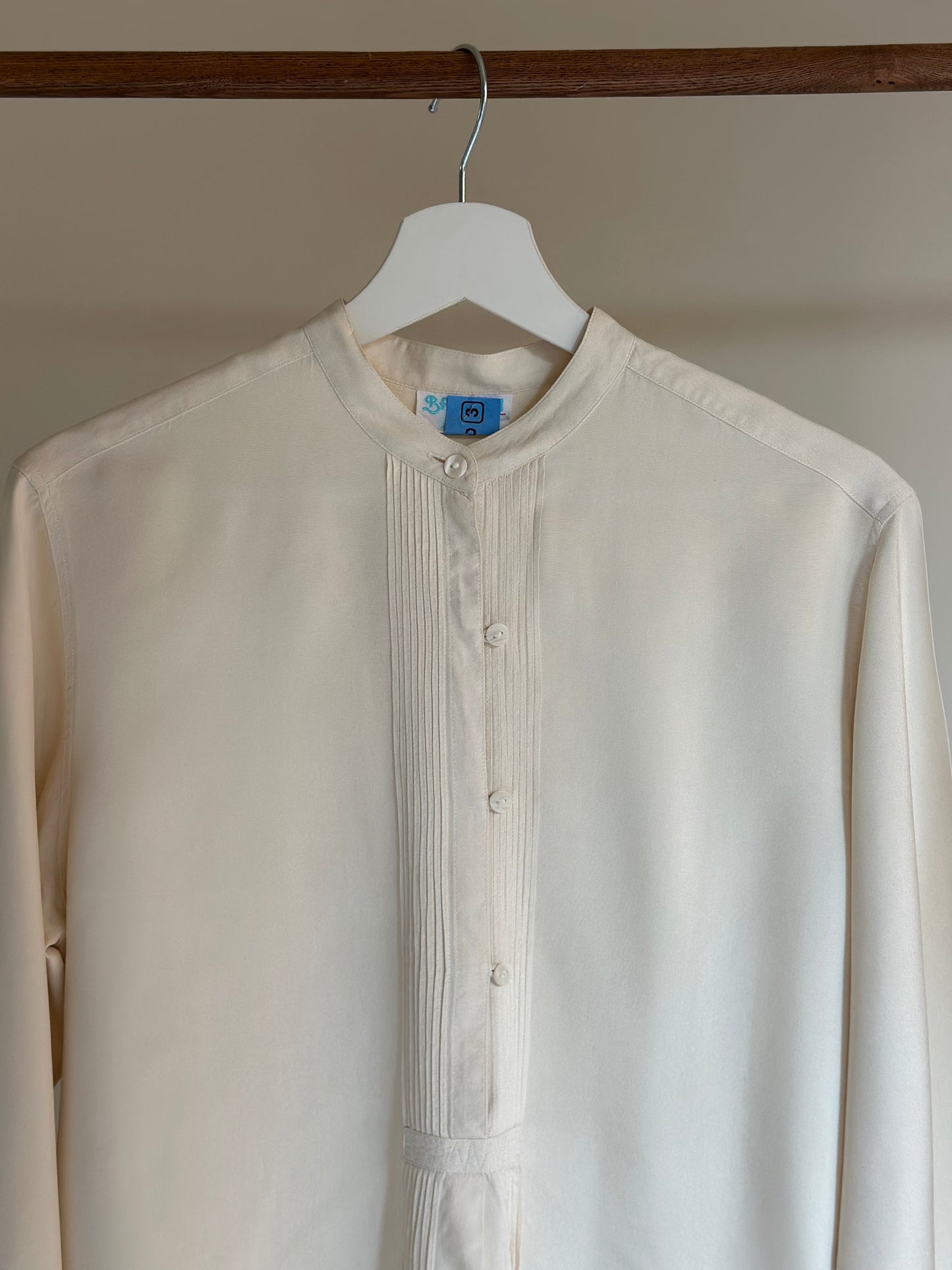 100% Silk Ivory White Blouse