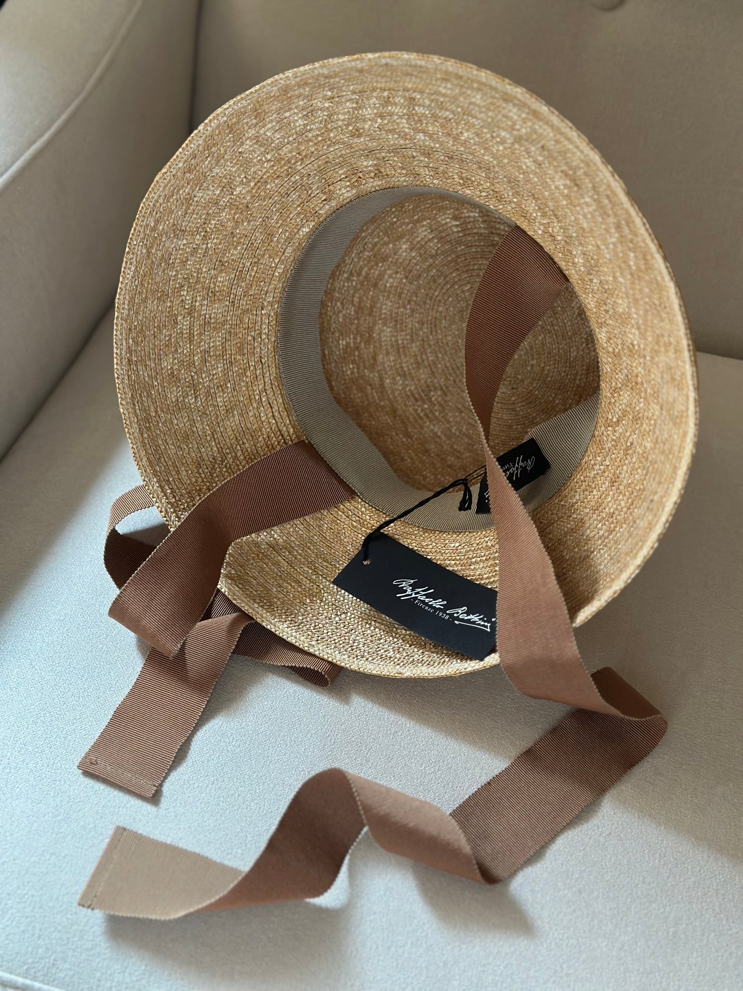 Romantic Straw Hat With Ribbons