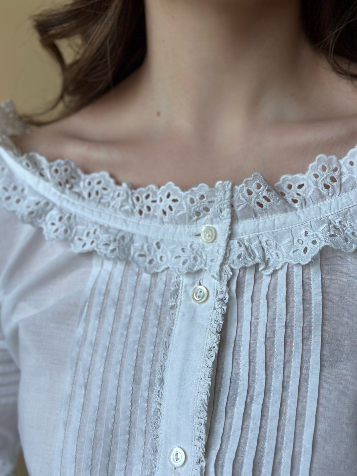 Vintage Off The Shoulders Embroidered Shirt