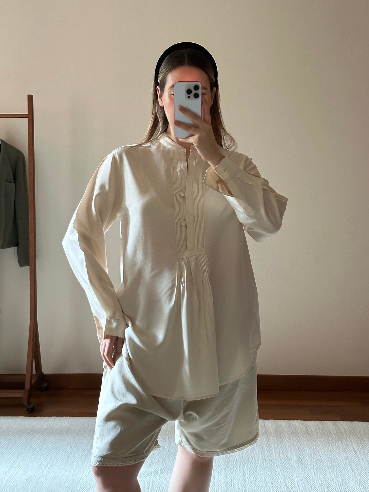 100% Silk Ivory White Blouse