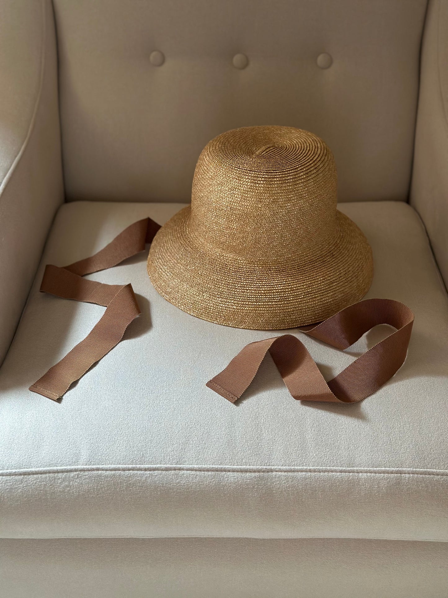 Romantic Straw Hat With Ribbons