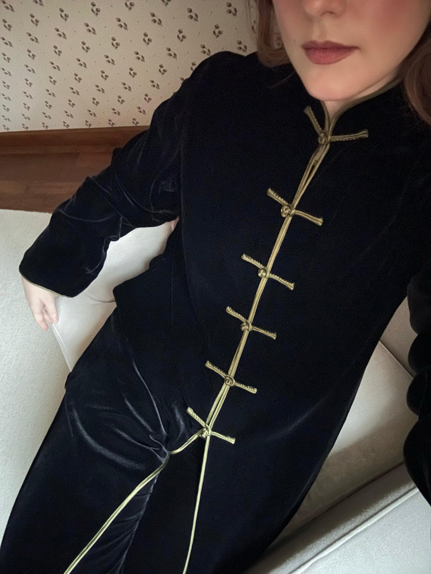 Black Silk Velvet Set With Green Lining