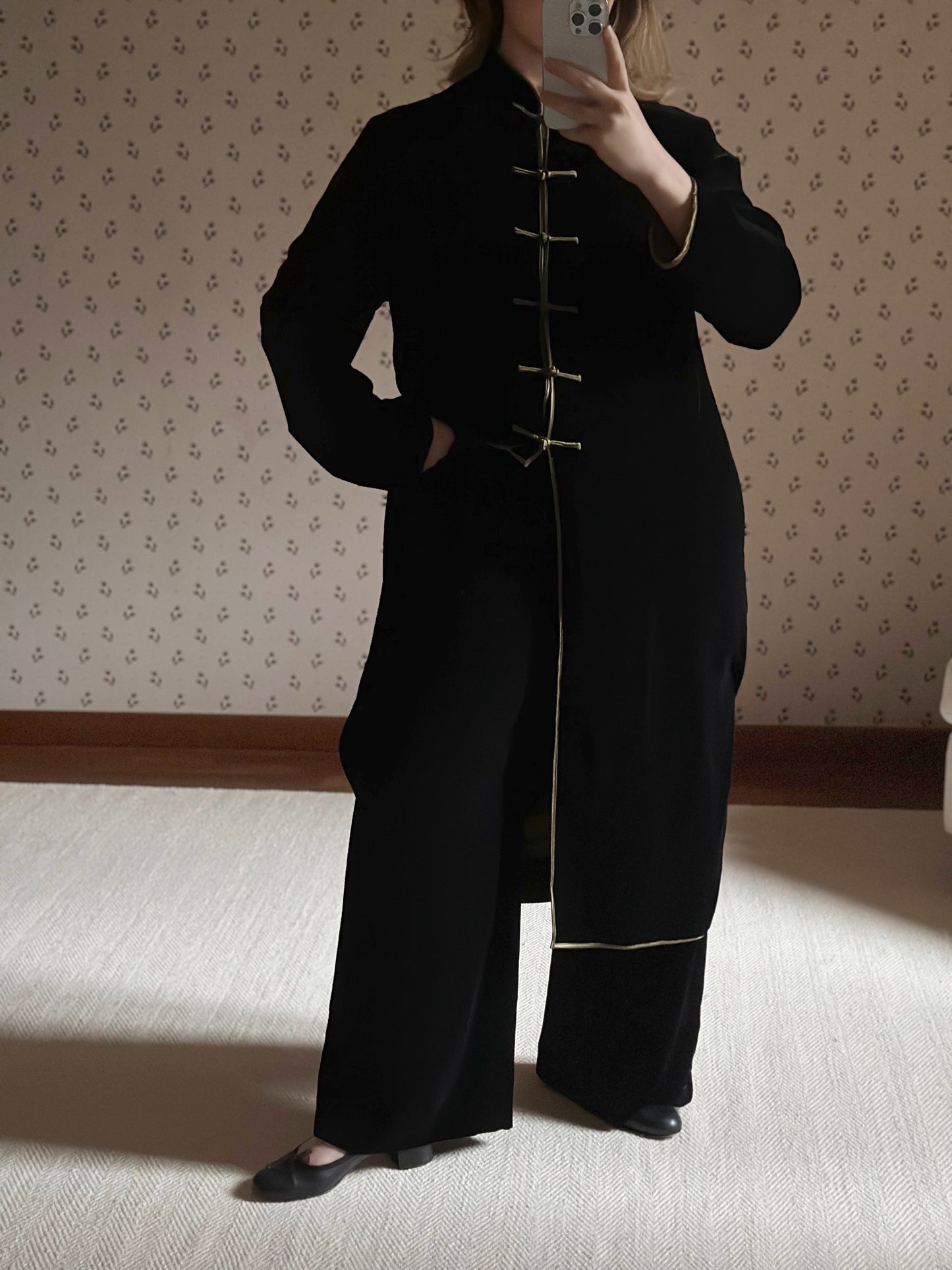 Black Silk Velvet Set With Green Lining