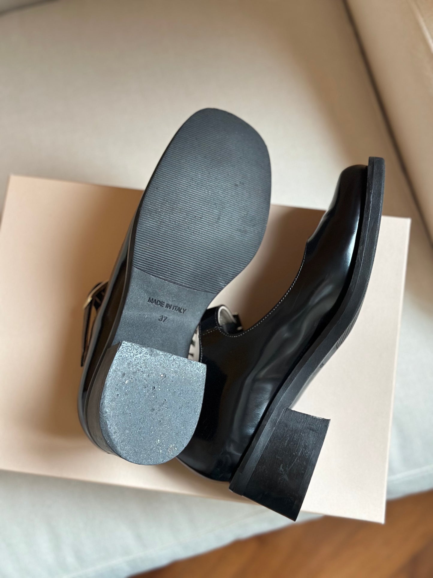 Lazzari '90s Square Toe Mary Jane Shoes