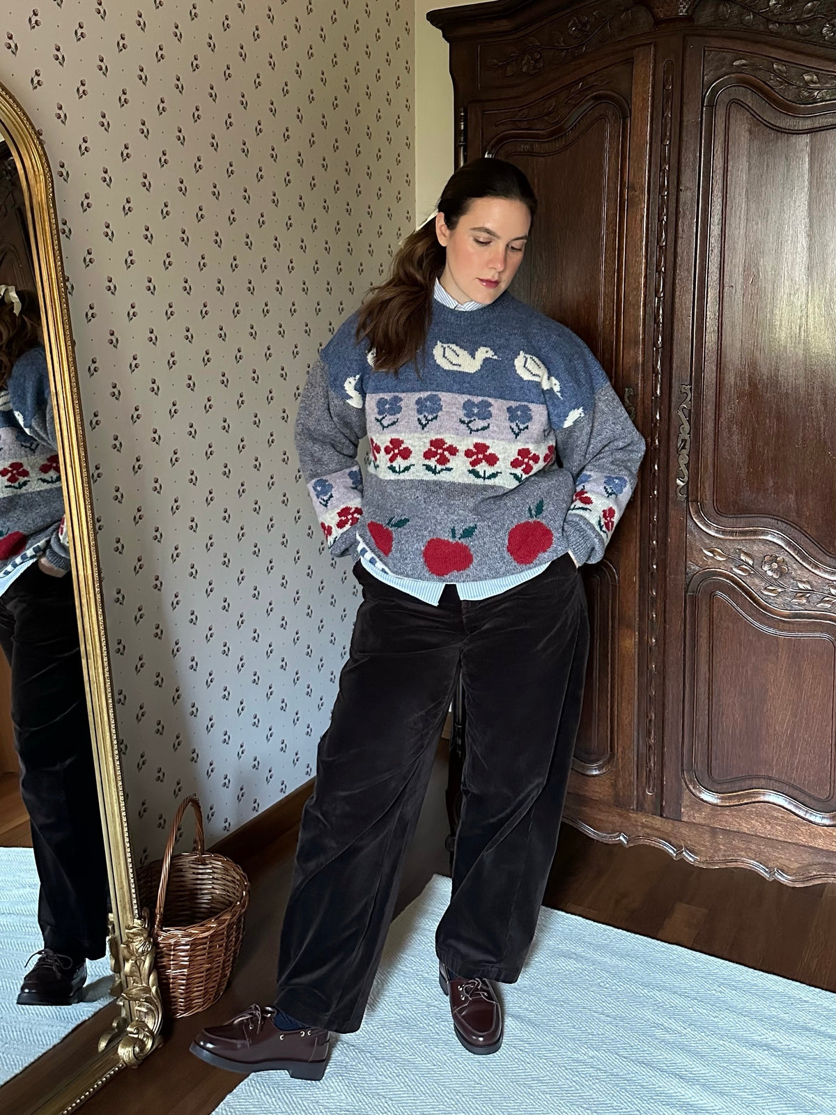 Pure Wool Apples & Ducks Irish Sweater
